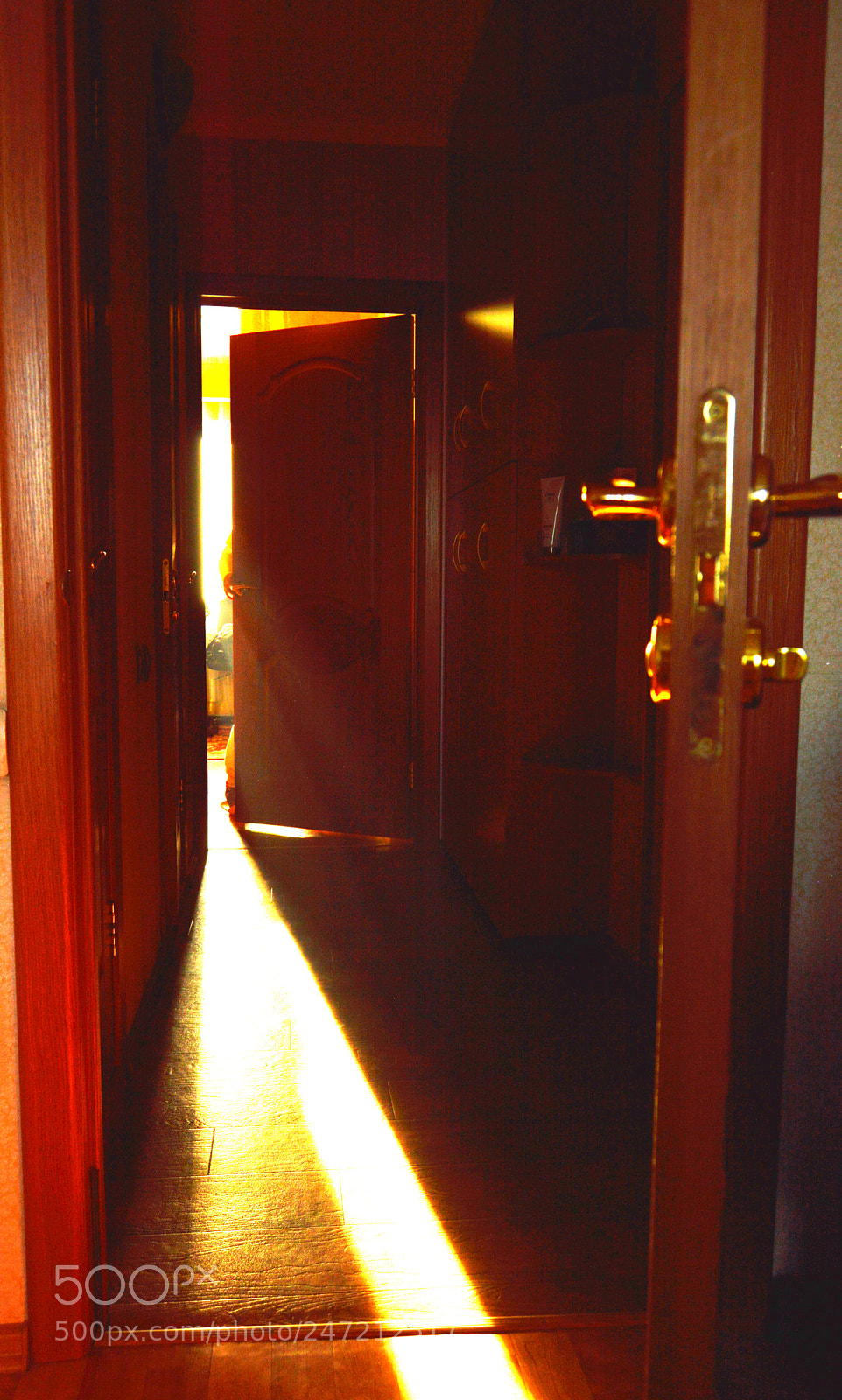 Nikon D3200 sample photo. A beam of light photography