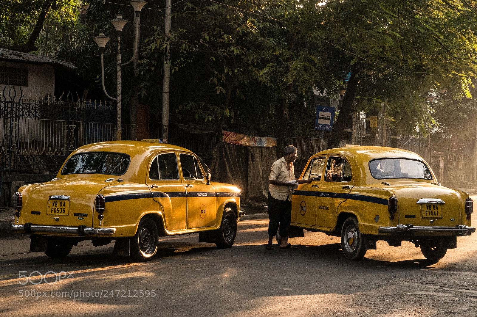 Fujifilm X-T10 sample photo. Taxi driver photography