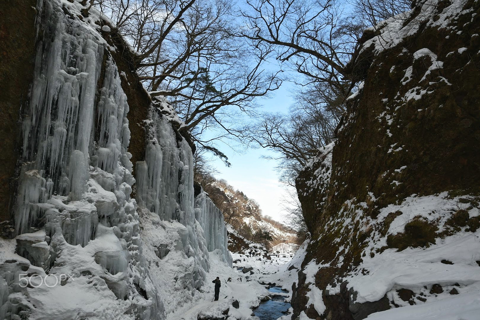Sigma 17-50mm F2.8 EX DC OS HSM sample photo. Unryu valley in winter. photography