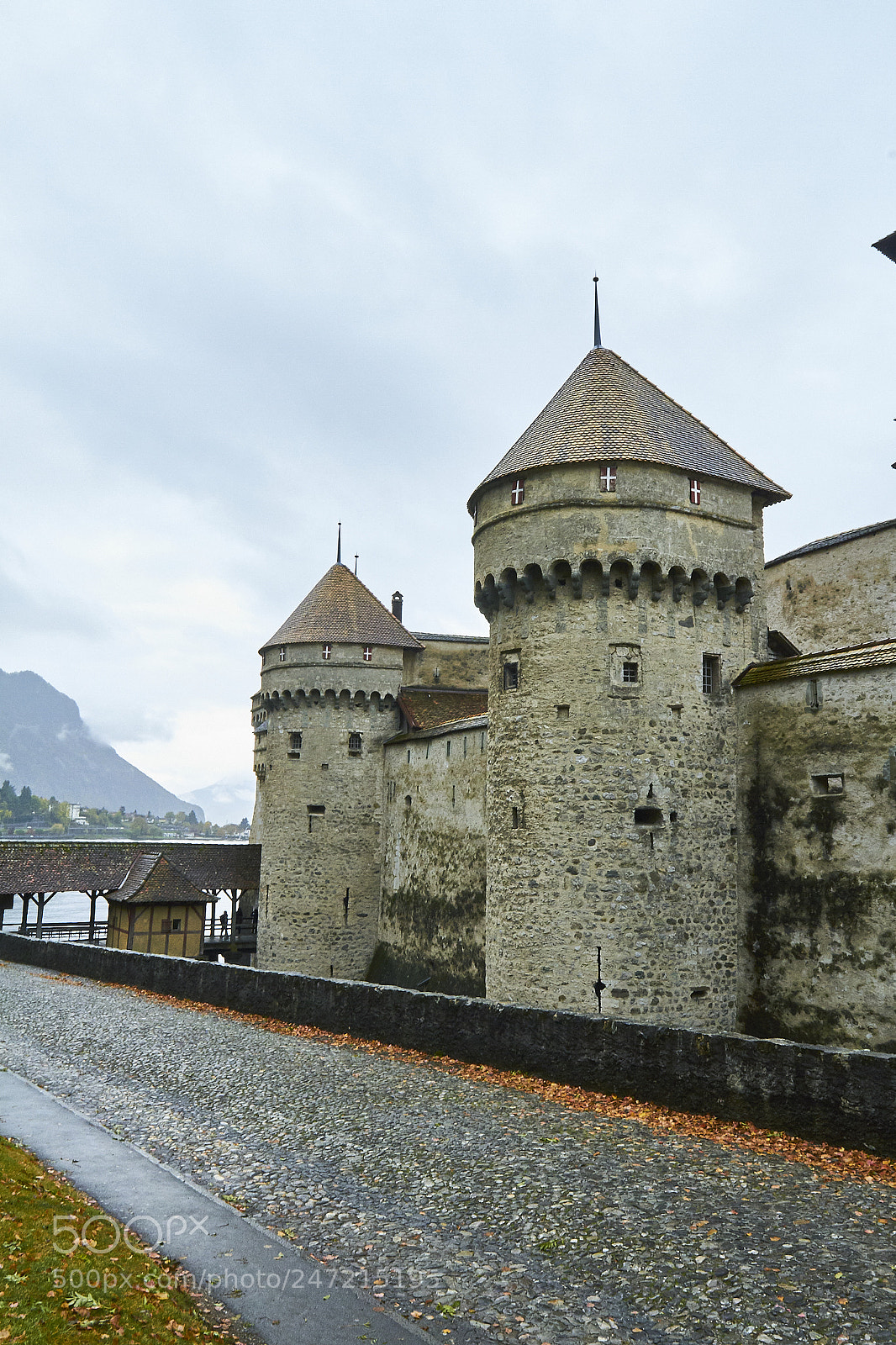 Canon EOS 7D sample photo. Avenue de chillon ix photography