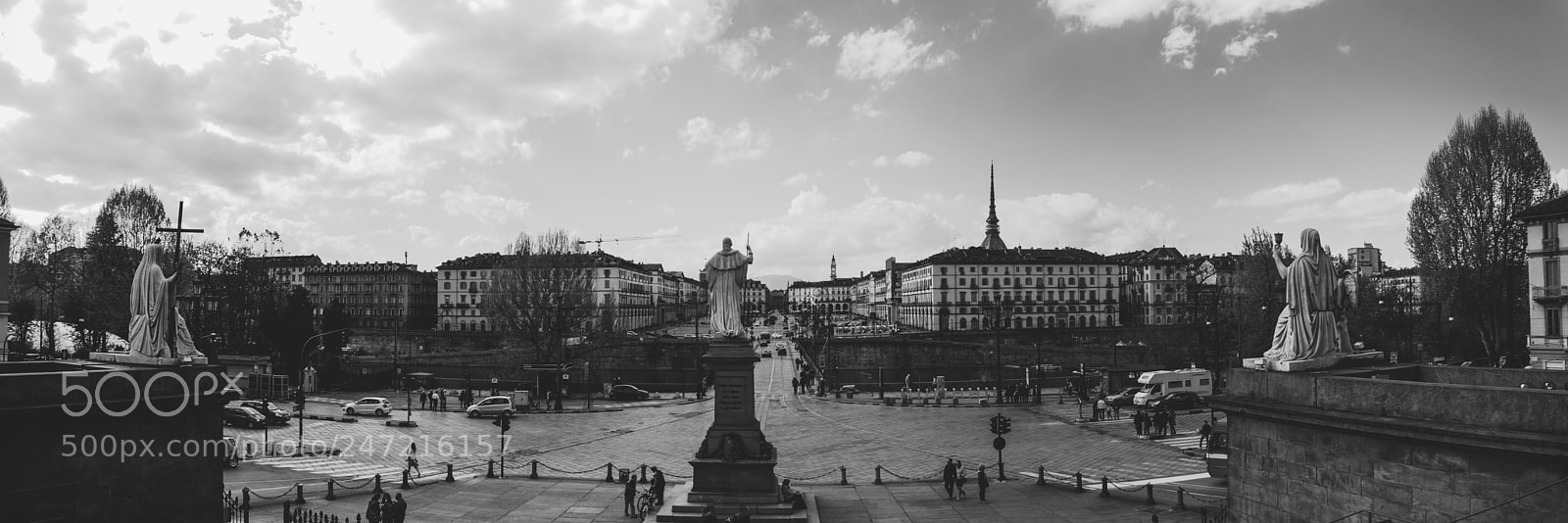 Nikon D90 sample photo. Piazza vittorio photography