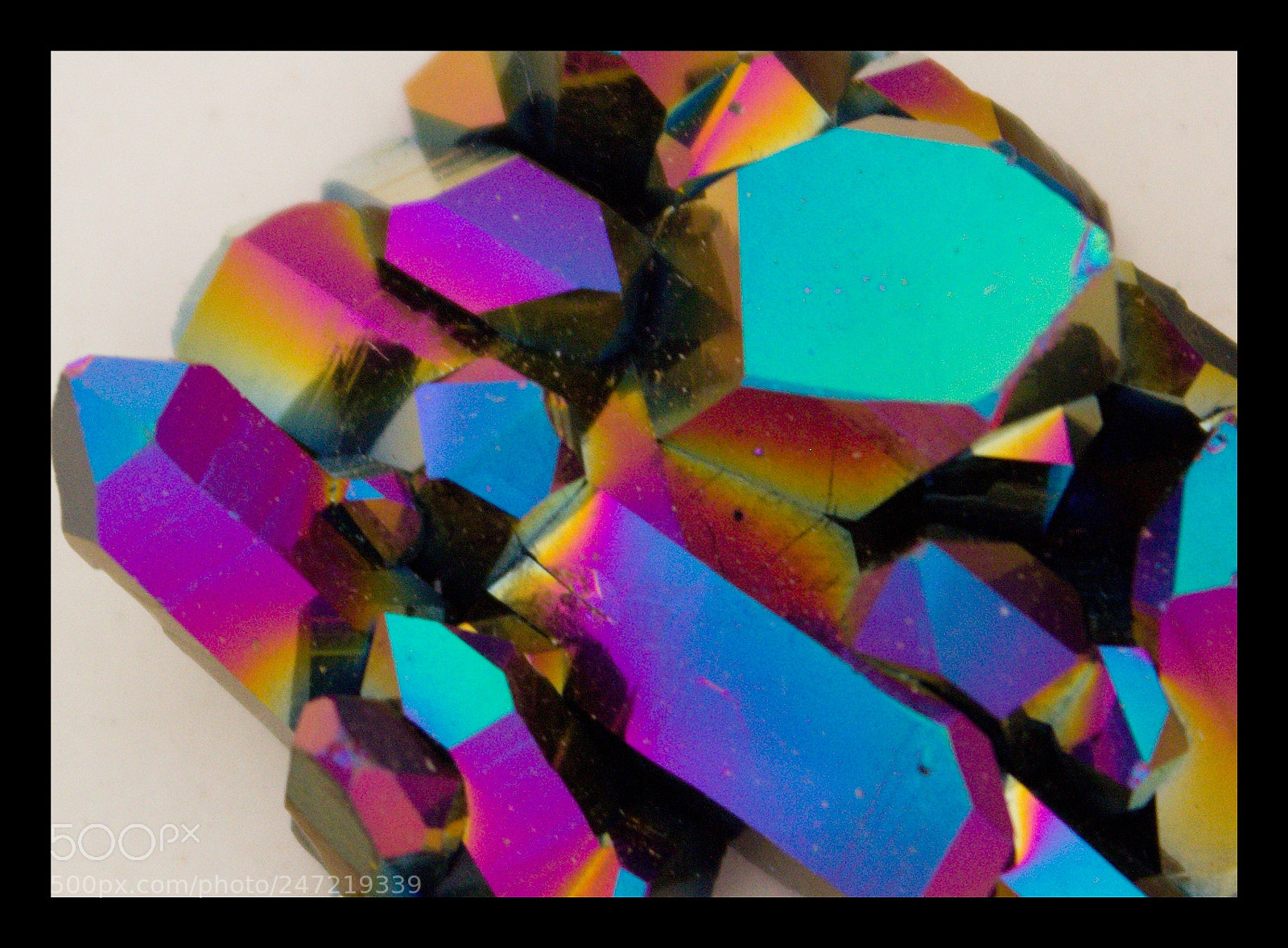 Canon EOS 1200D (EOS Rebel T5 / EOS Kiss X70 / EOS Hi) sample photo. Rainbow cluster photography