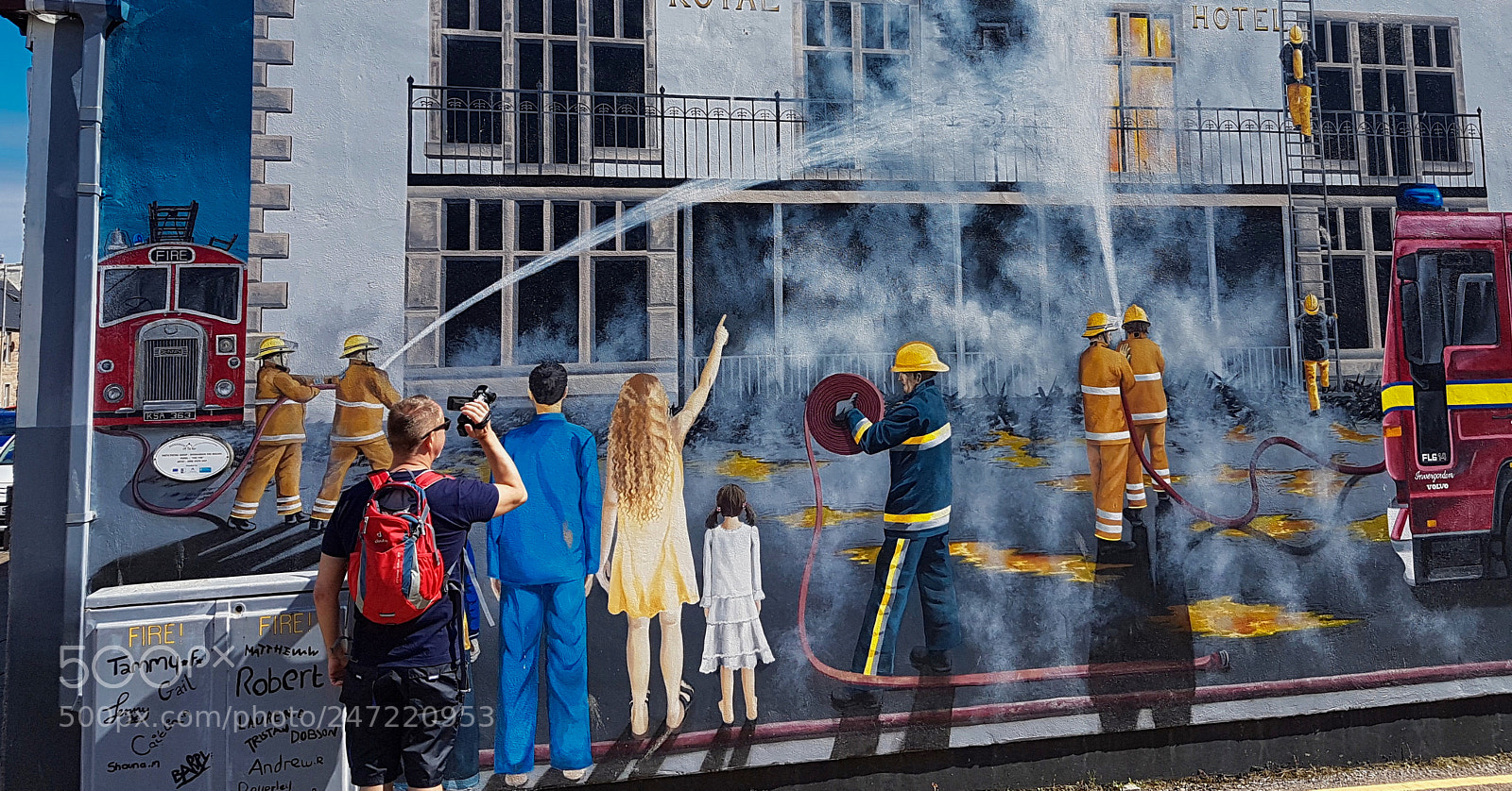 Samsung Galaxy S7 Edge sample photo. Mural in invergordon photography