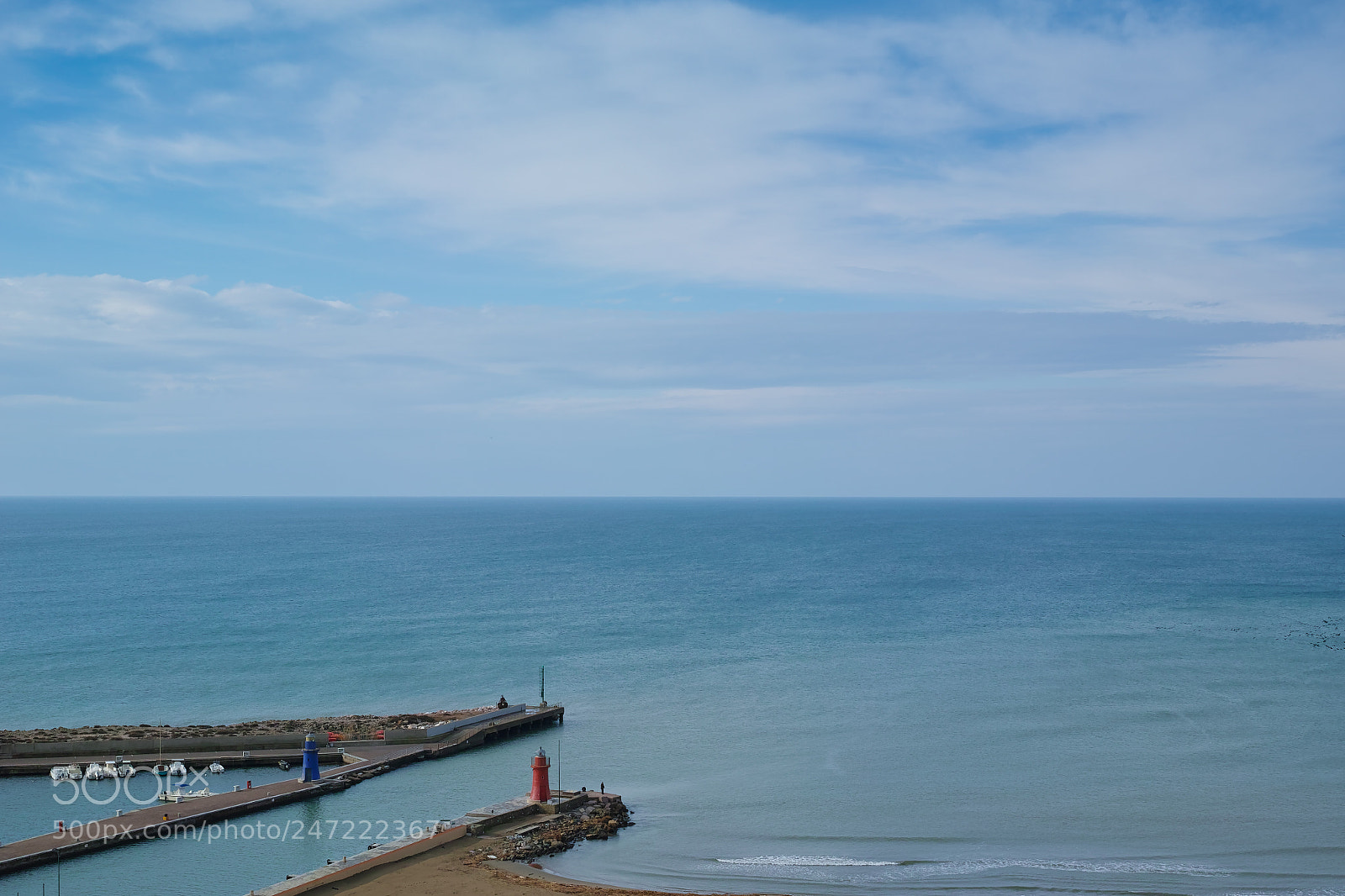 Sigma dp2 Quattro sample photo. Blue photography