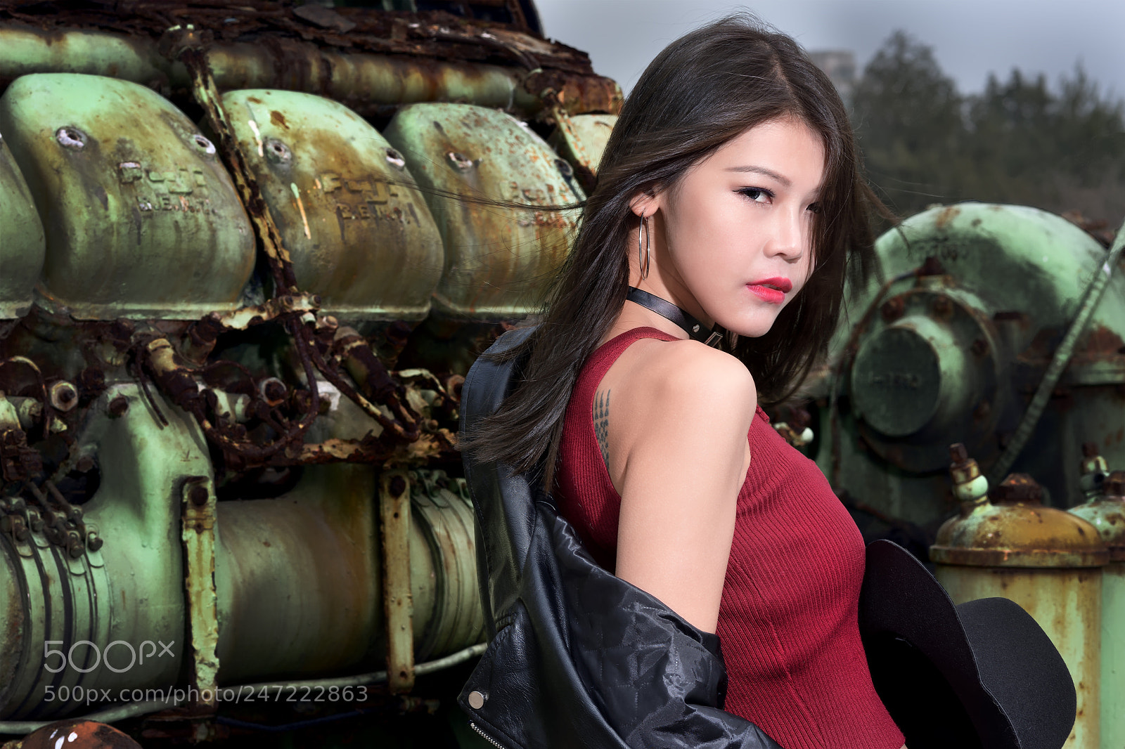 Nikon D810 sample photo. Moment of glancing back photography