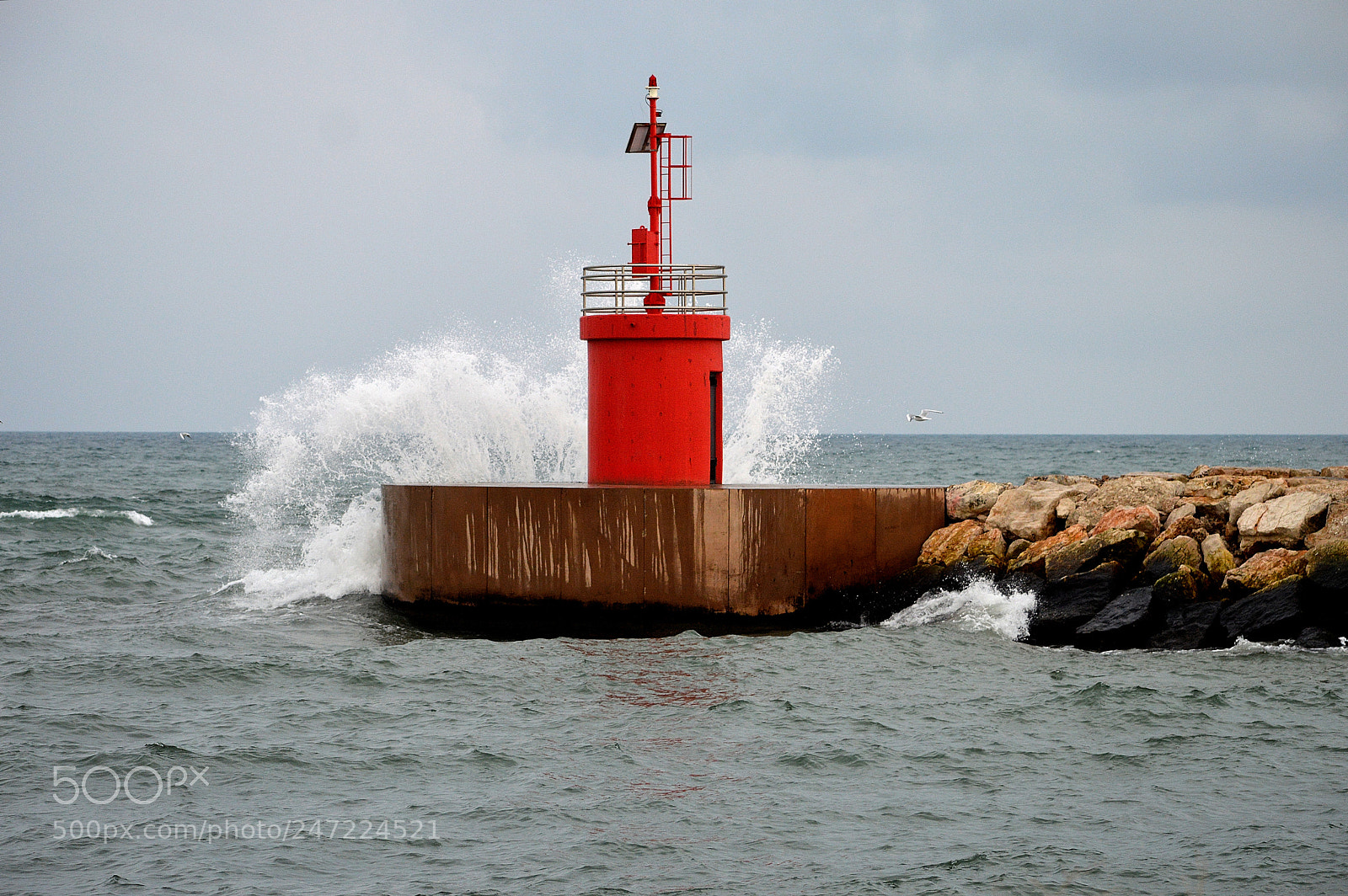 Nikon D3200 sample photo. The small red lighthouse photography