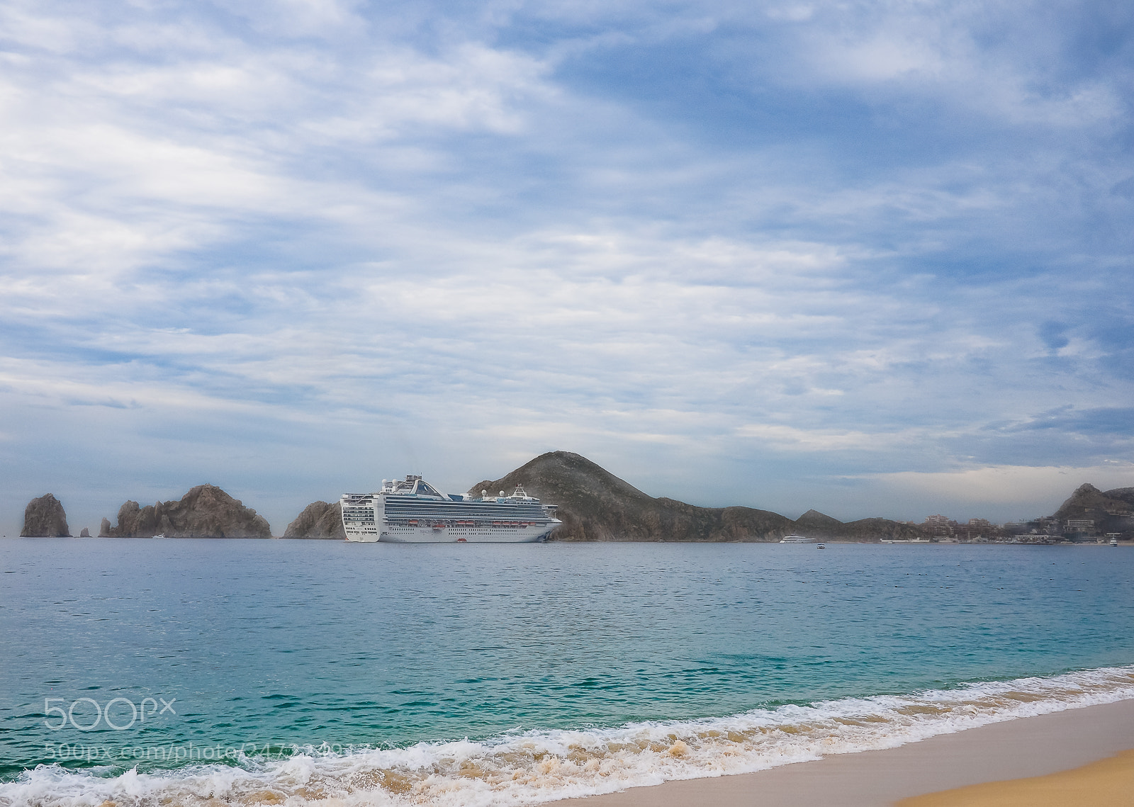 Olympus OM-D E-M10 II sample photo. The boat photography