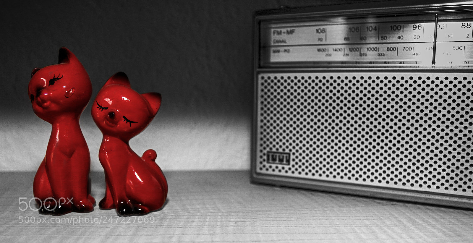 Canon EOS 700D (EOS Rebel T5i / EOS Kiss X7i) sample photo. Radio gaga photography