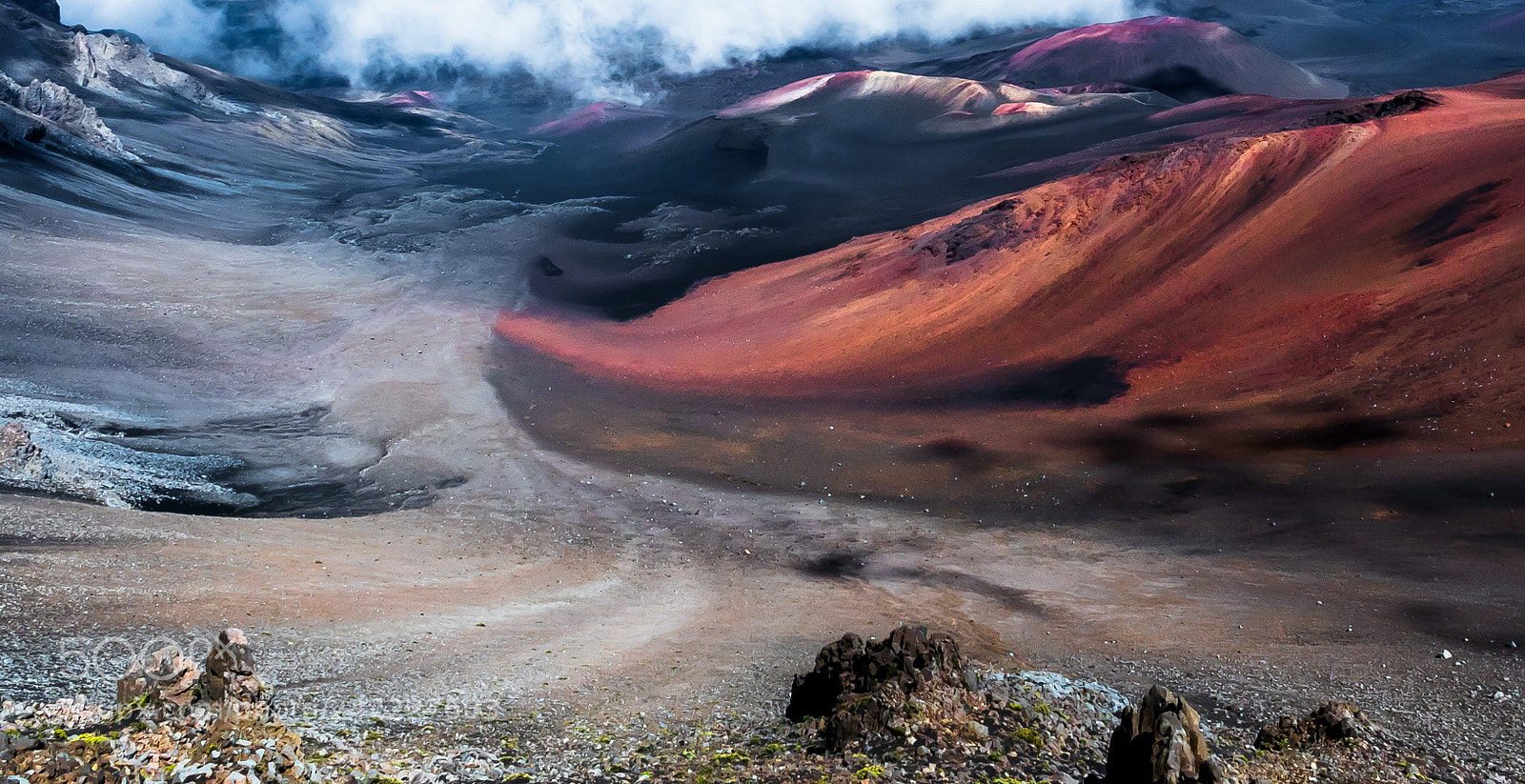 Canon EOS 80D sample photo. Inside the crater photography