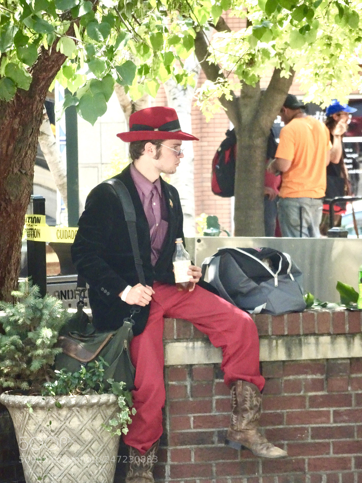 Sony Cyber-shot DSC-HX80 sample photo. Urban fashion photography