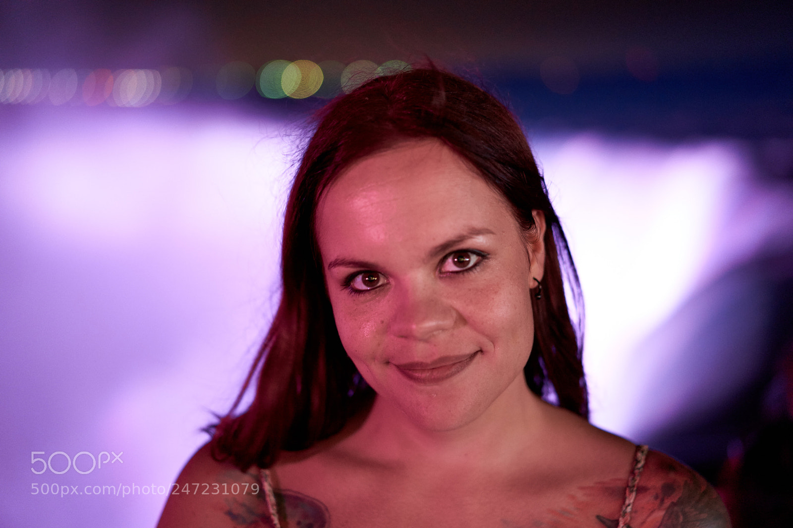 Sony a7 II sample photo. * violett backlit * photography