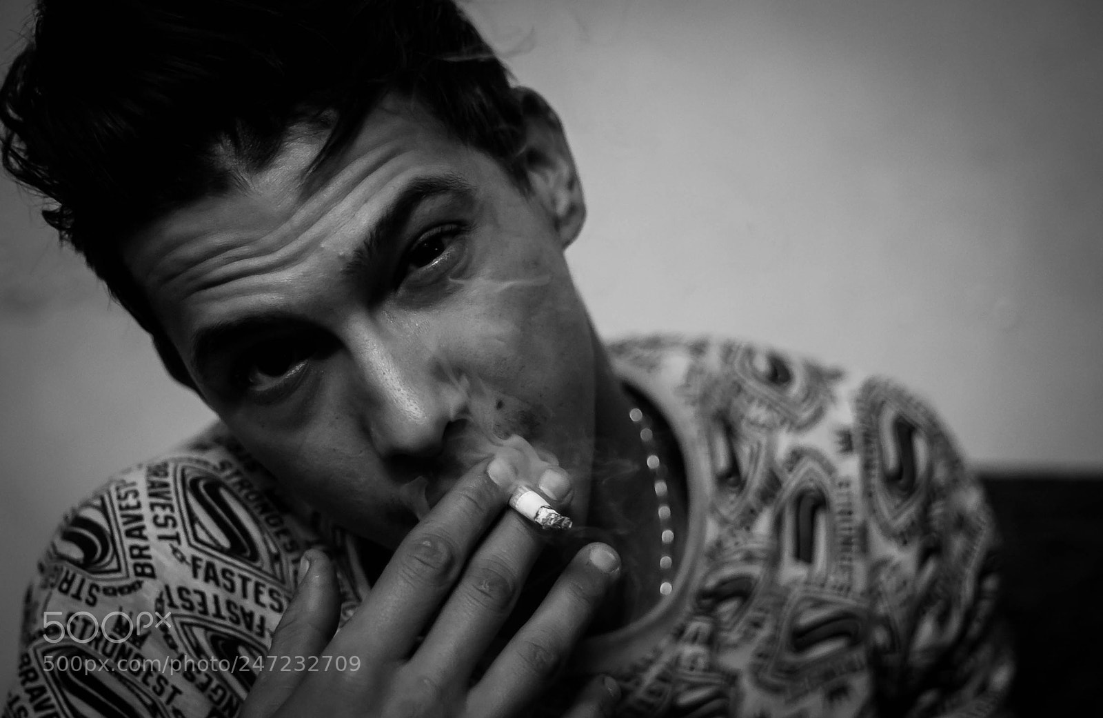 Canon EOS-1D Mark III sample photo. Smoking photography
