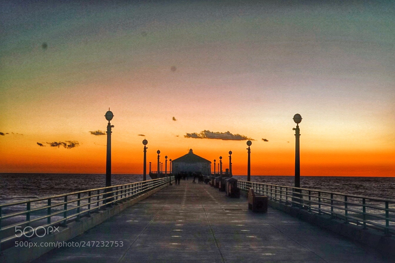Sony a7 sample photo. Manhattan beach pier photography