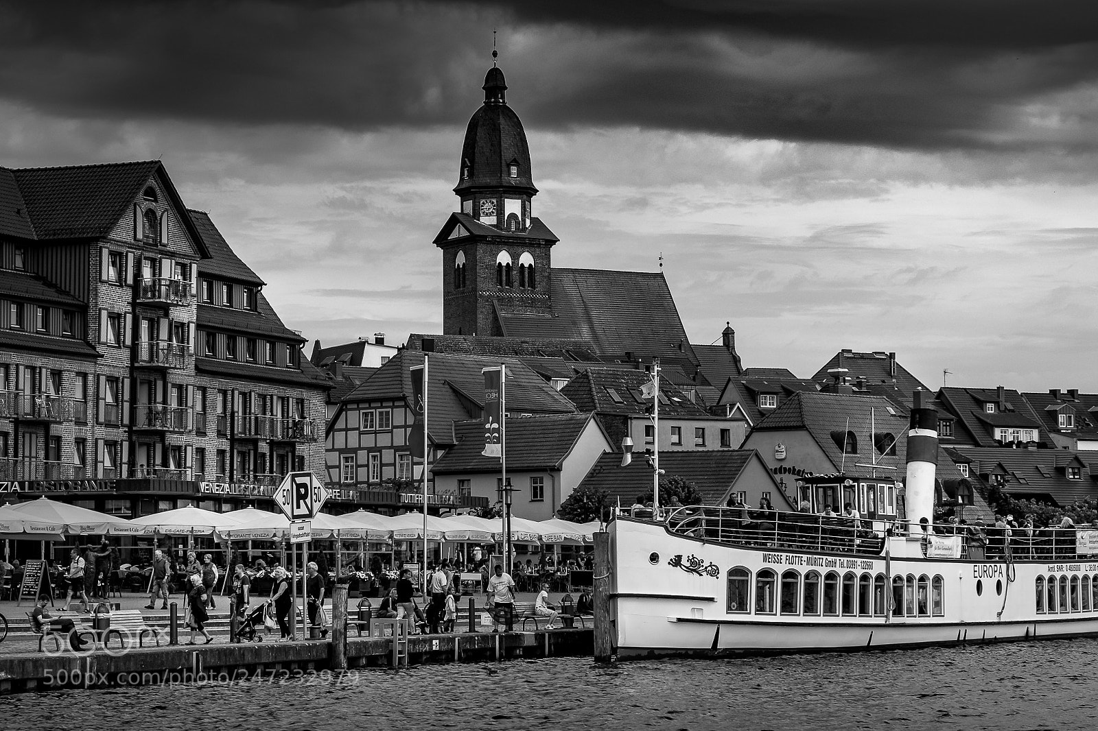 Fujifilm X-E2S sample photo. Hafen in waren an photography