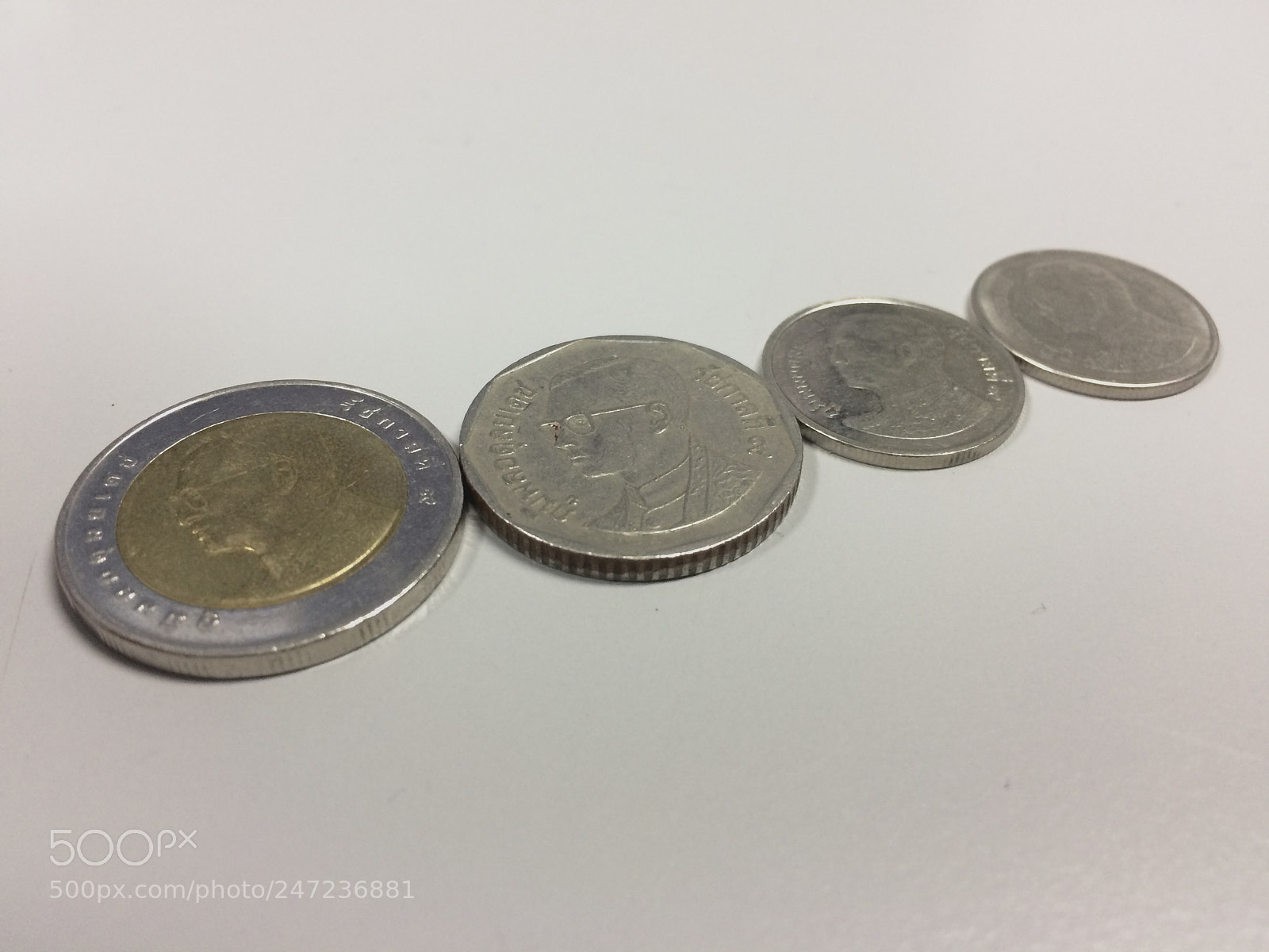 Apple iPhone 5s sample photo. Close up thai money photography