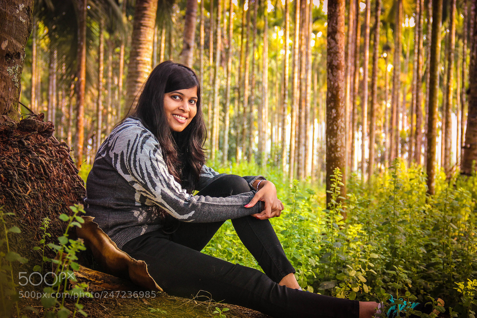 Canon EOS 600D (Rebel EOS T3i / EOS Kiss X5) sample photo. Greeny girl photography