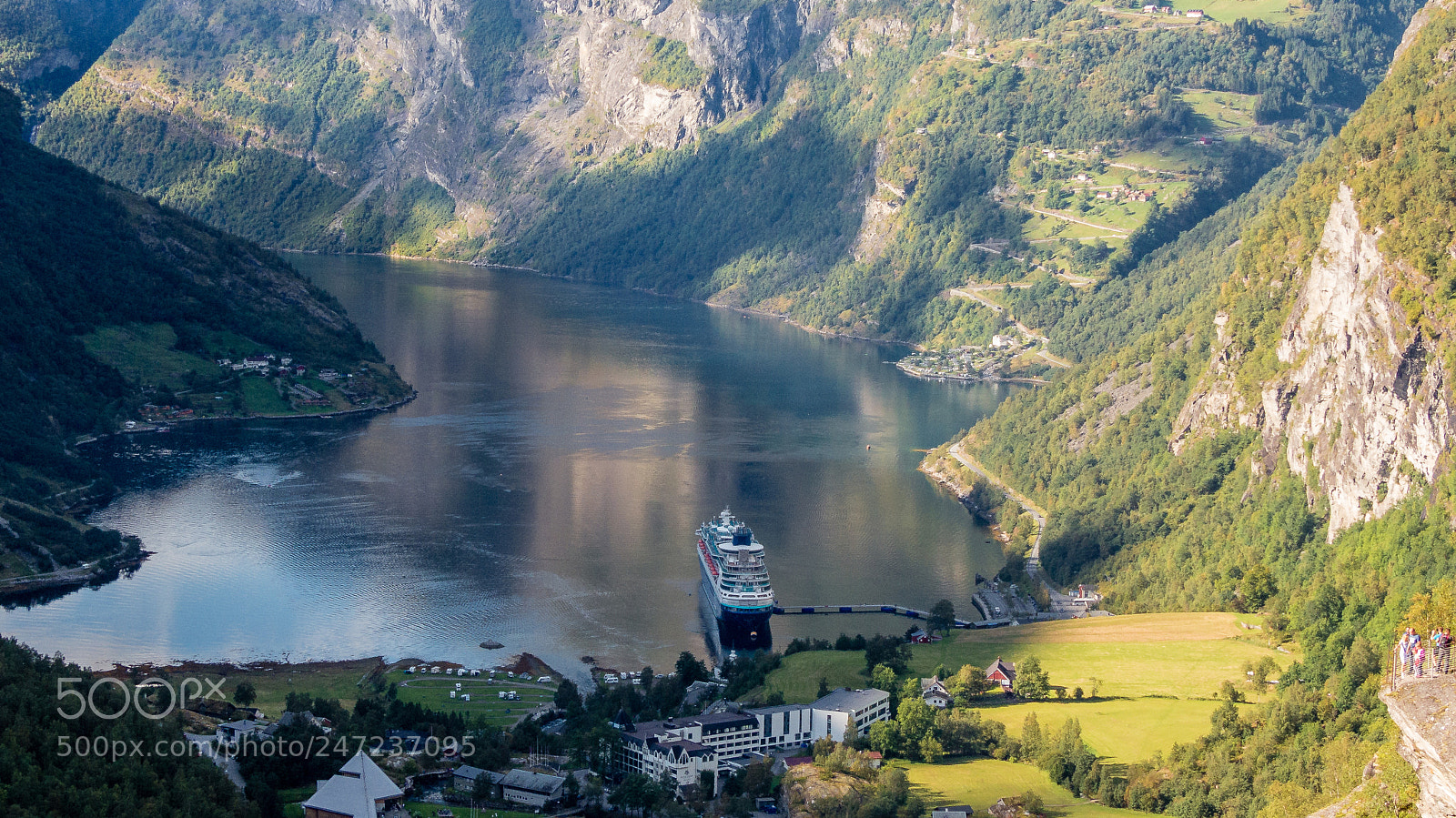 Panasonic Lumix DMC-FZ200 sample photo. Geirangerfjord photography