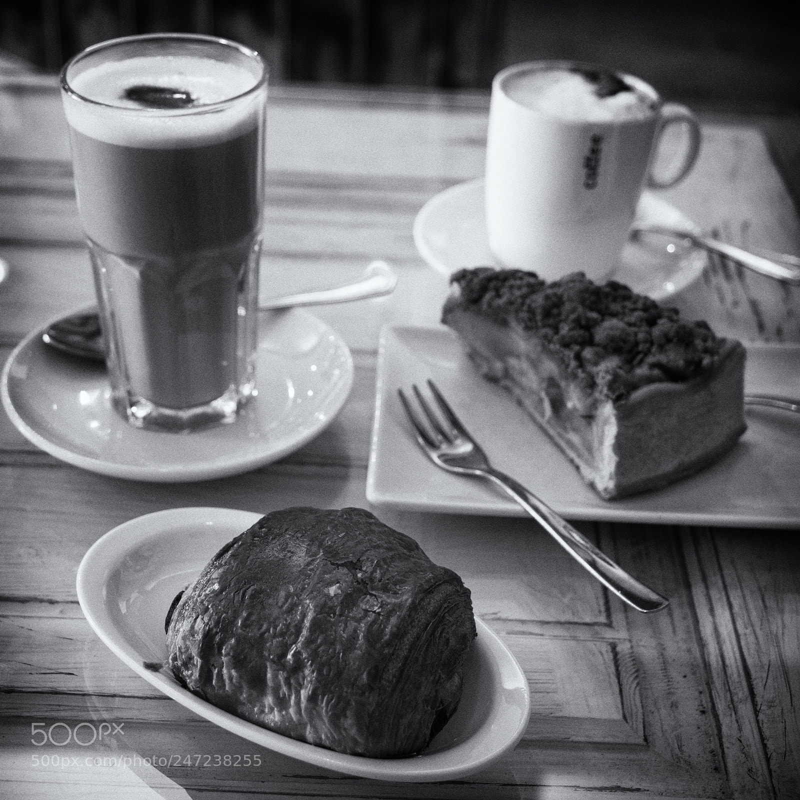 Panasonic Lumix DC-G9 sample photo. Coffee and cake photography