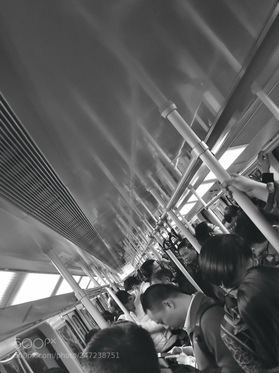 HUAWEI Mate 9 sample photo. Guangzhou metro photography