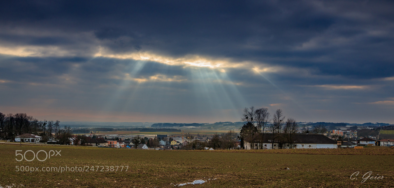 Canon EOS 77D (EOS 9000D / EOS 770D) sample photo. Touching sunlight photography