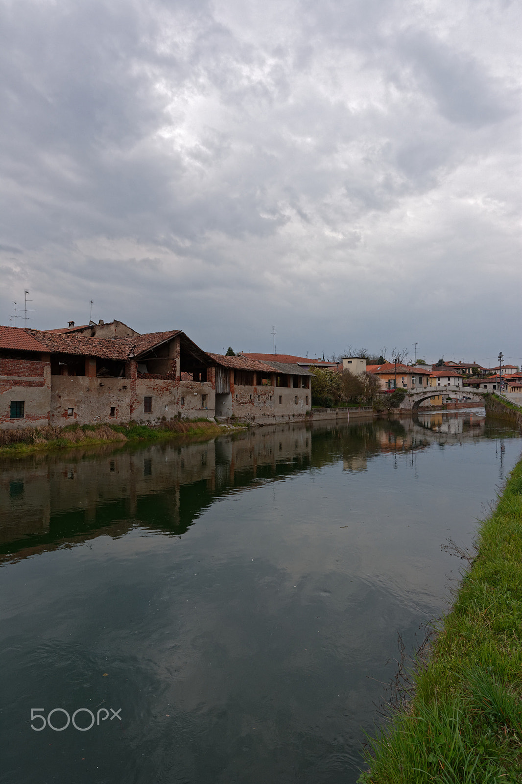 Nikon AF-S Nikkor 14-24mm F2.8G ED sample photo. Bernate ticino photography