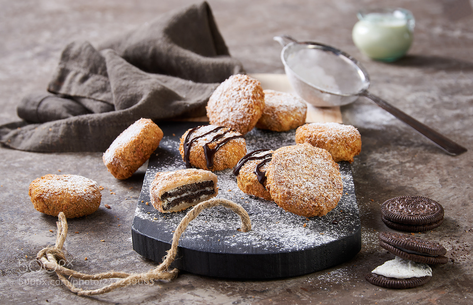 Nikon D810 sample photo. Fried oreos photography