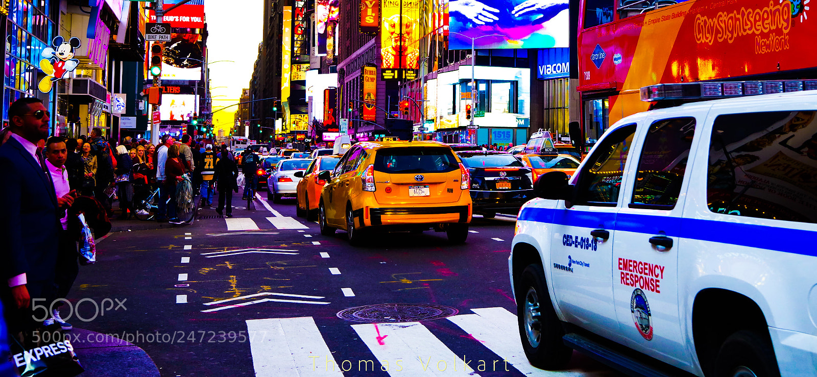 Pentax K-1 sample photo. Nyc streets photography
