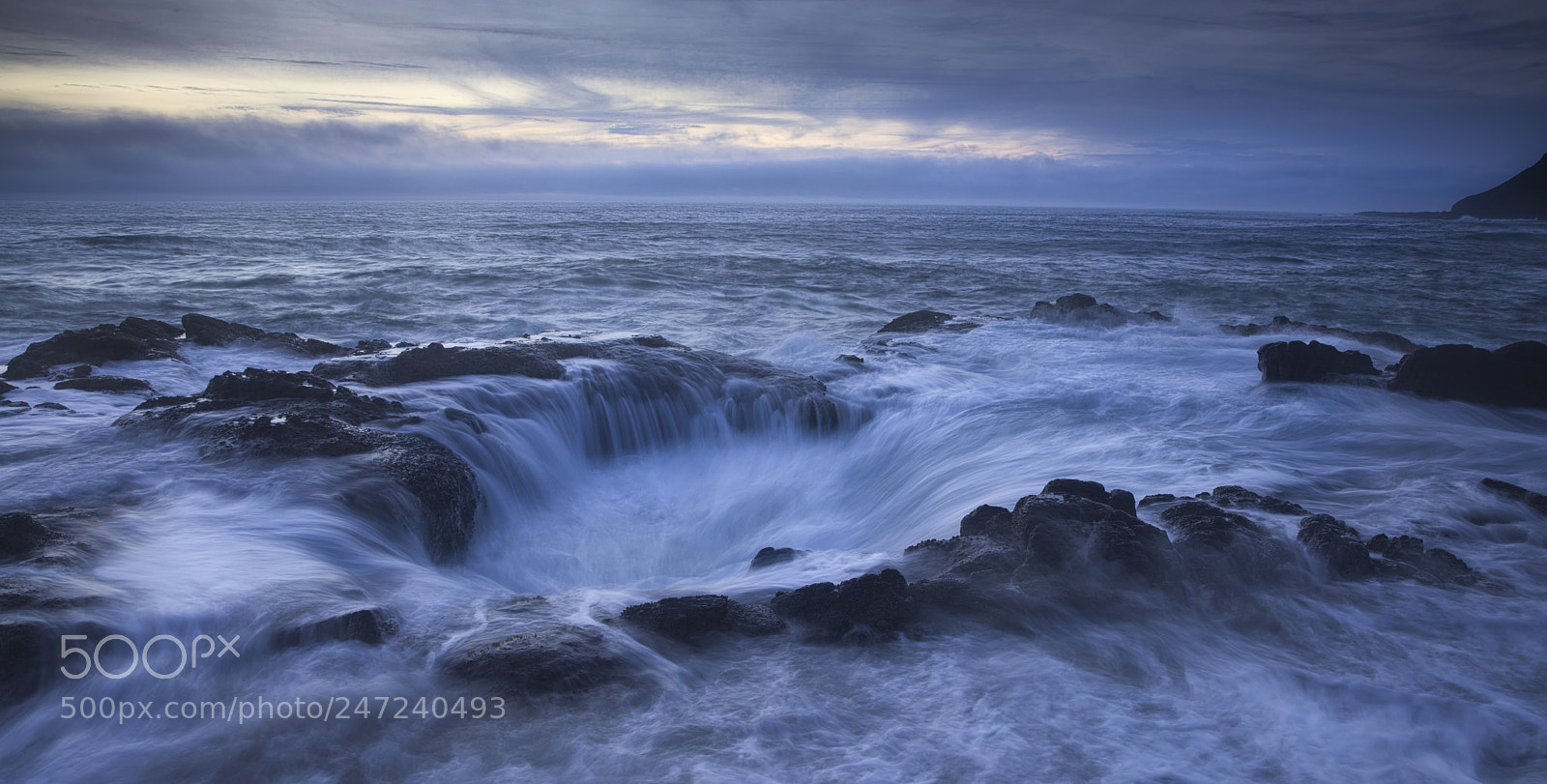 Sony a7R sample photo. Thors well photography