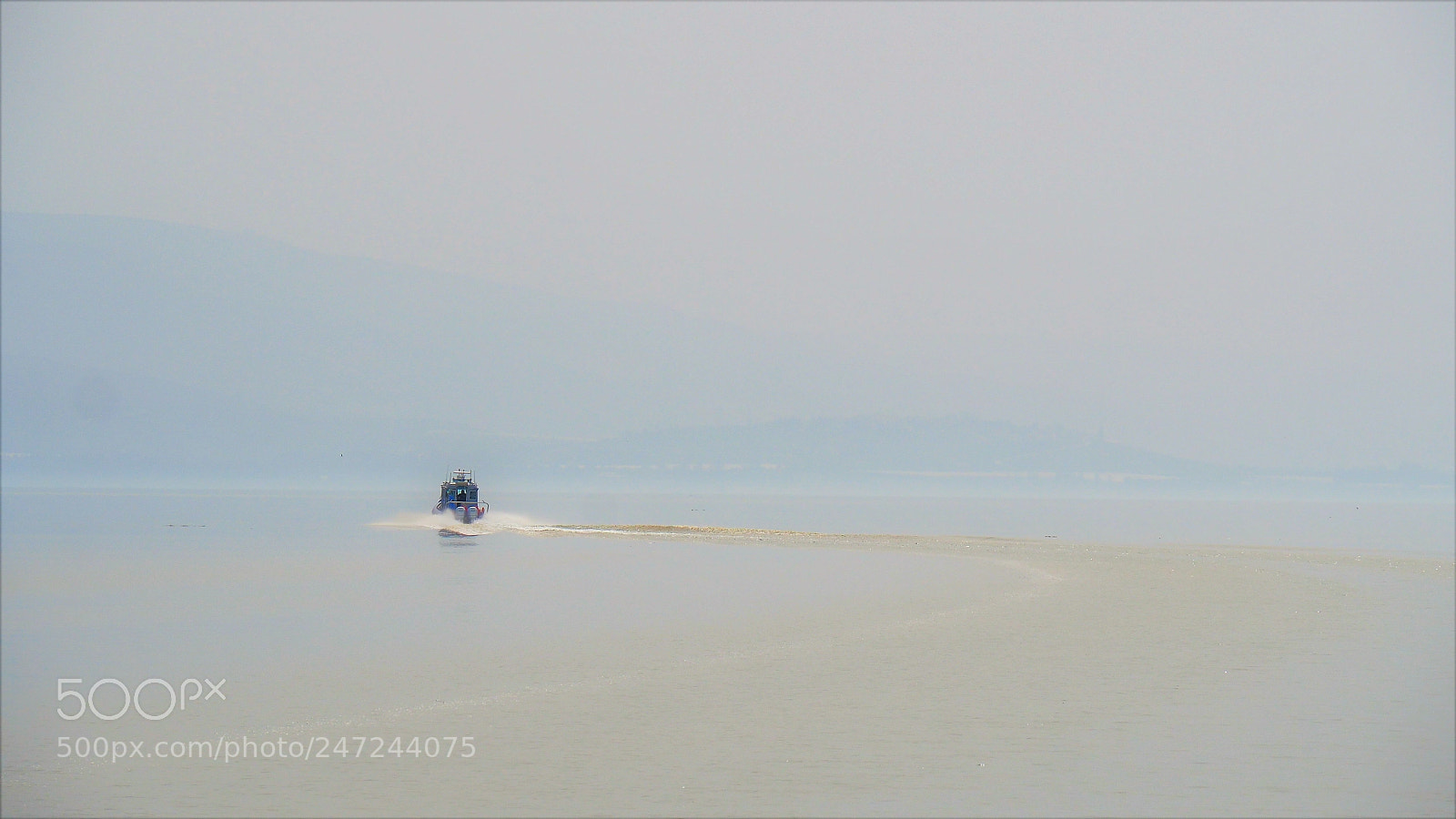Olympus OM-D E-M10 II sample photo. On the  lake genezaret photography