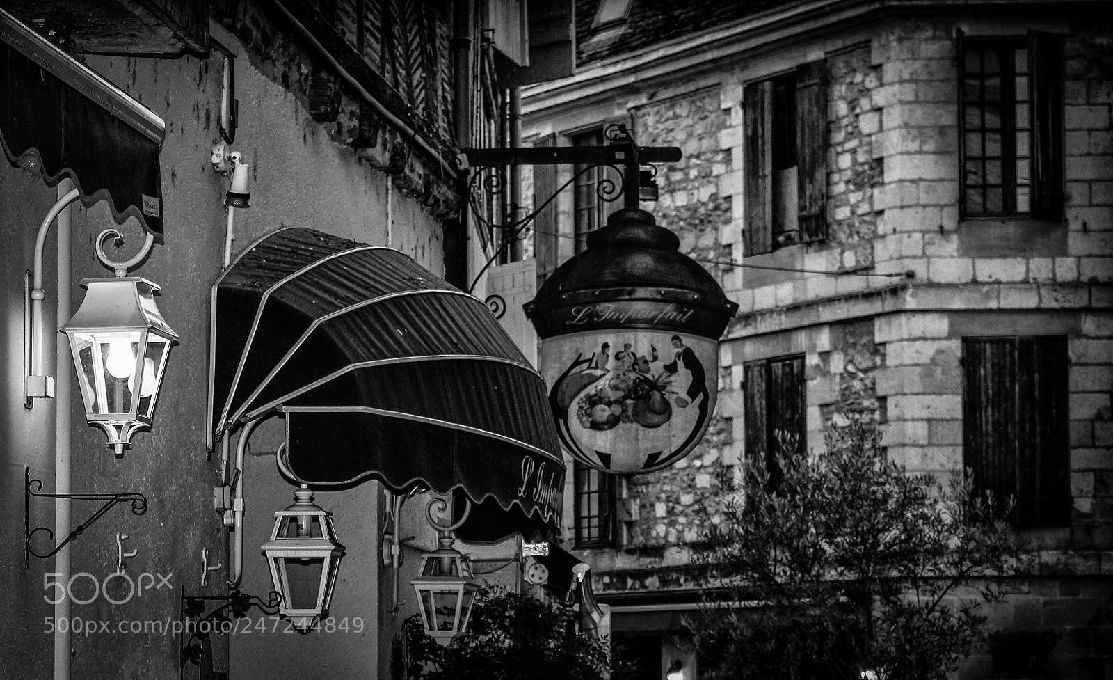 Canon EOS 700D (EOS Rebel T5i / EOS Kiss X7i) sample photo. L'imparfait photography