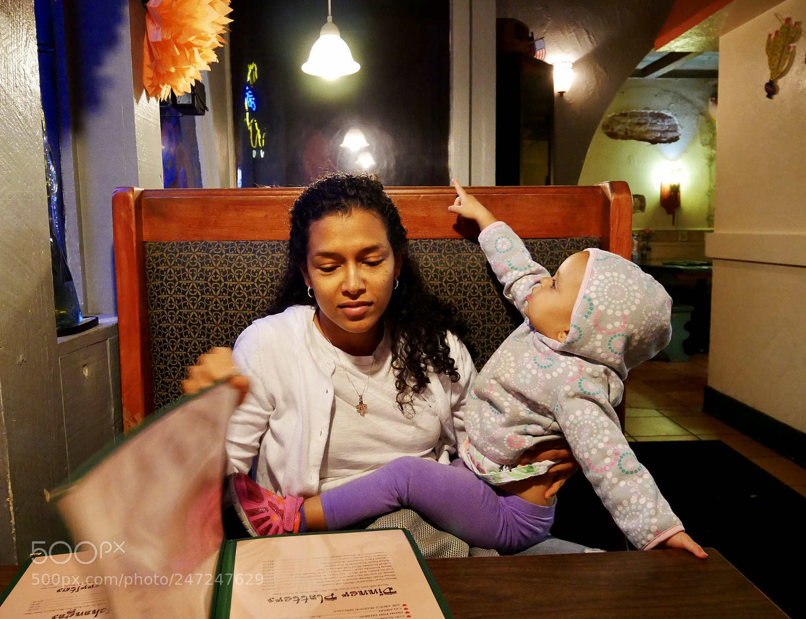 Panasonic Lumix DMC-GX85 (Lumix DMC-GX80 / Lumix DMC-GX7 Mark II) sample photo. Mexican restaurant photography