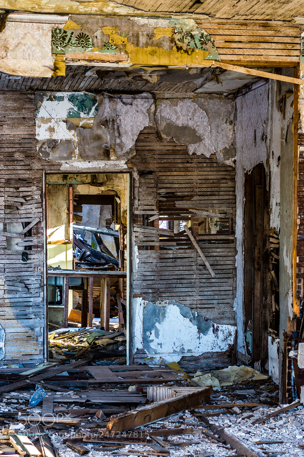 Nikon D3200 sample photo. Abandoned living room photography