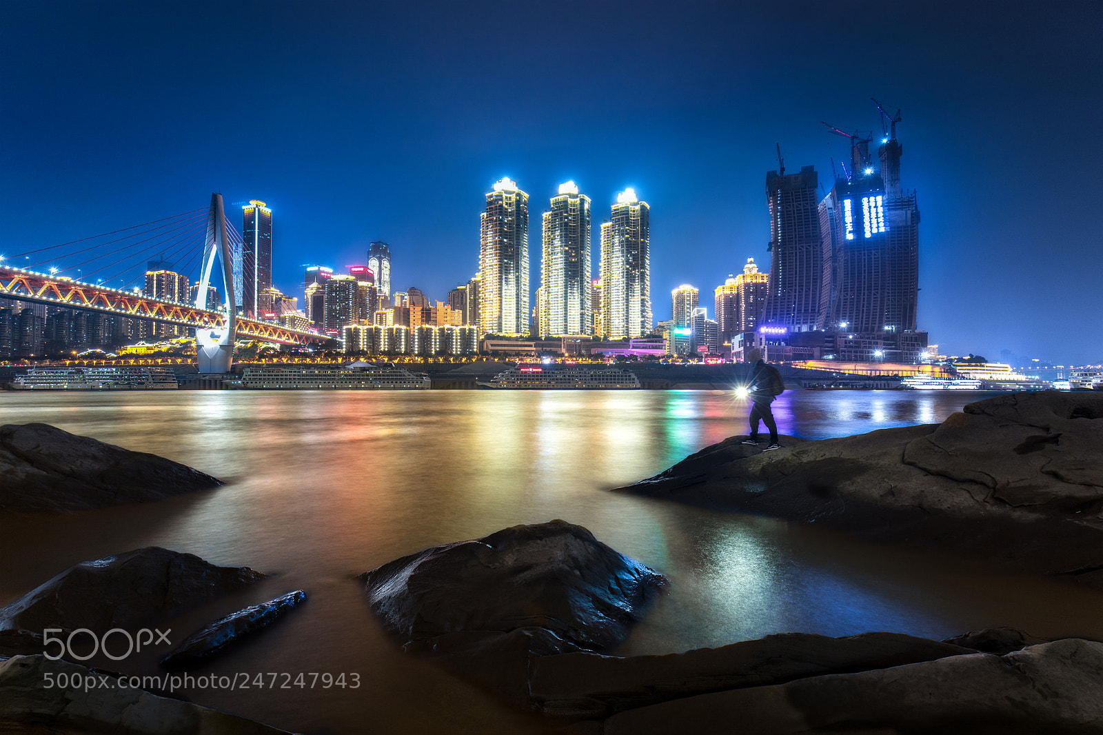 Canon EOS 5DS sample photo. 重庆东水门大桥连接的渝中半岛 photography