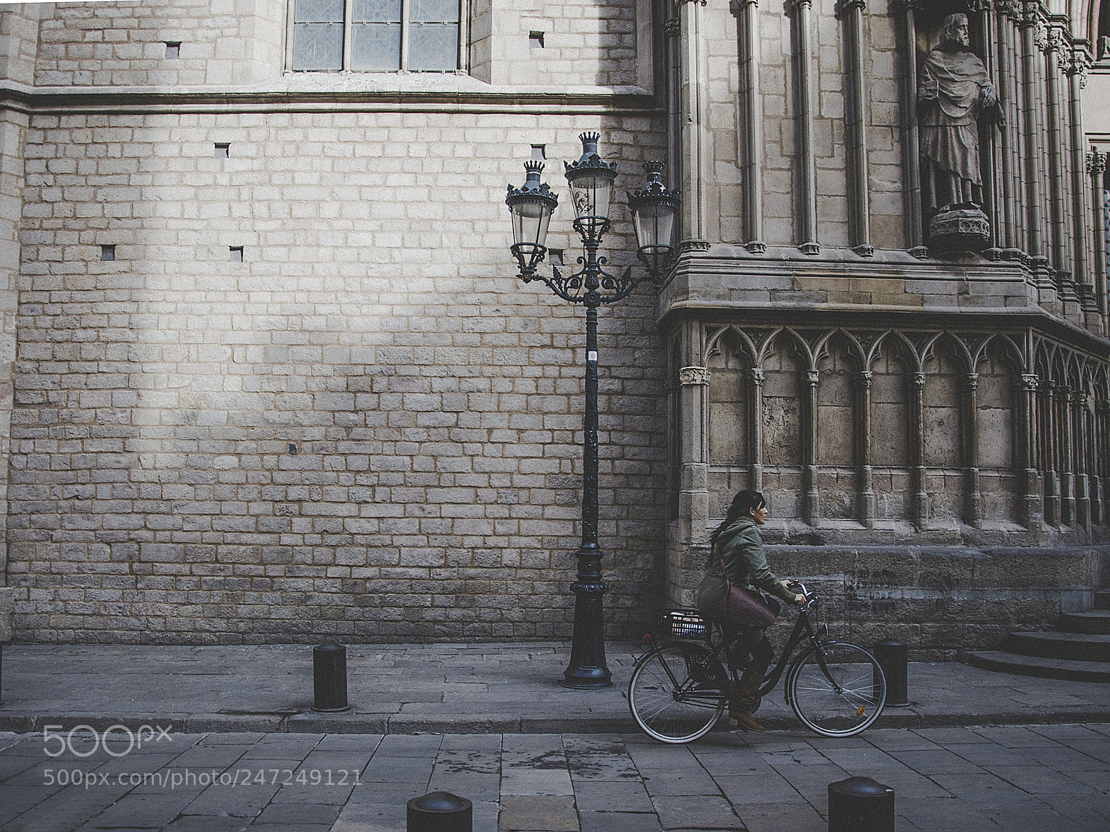 Nikon D90 sample photo. “el born” barcelona photography