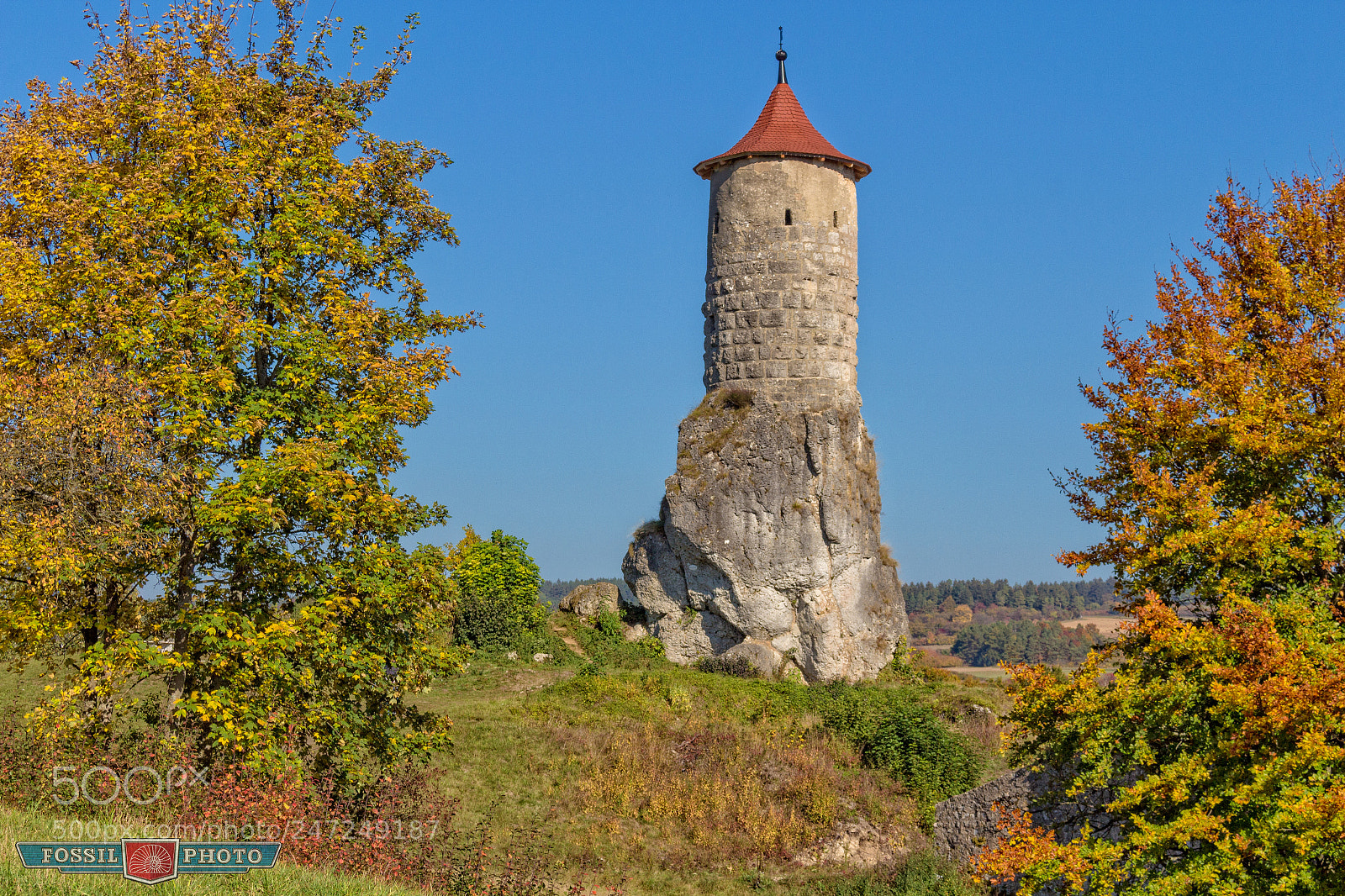 Canon EOS 700D (EOS Rebel T5i / EOS Kiss X7i) sample photo. The lonely tower... photography