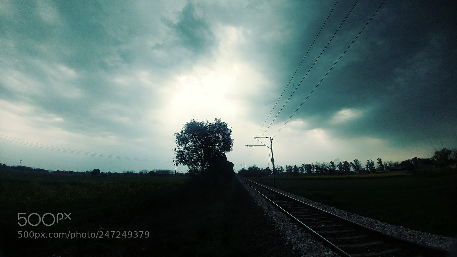 LG G5 sample photo. Darkland photography