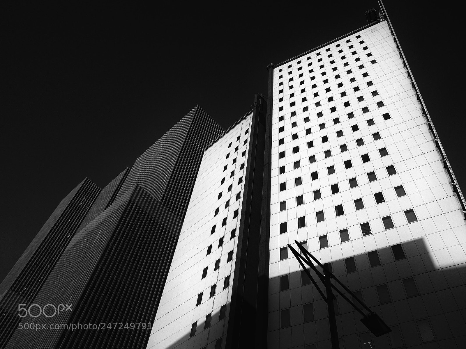 Sony Cyber-shot DSC-RX100 sample photo. Architecture light and shadows photography