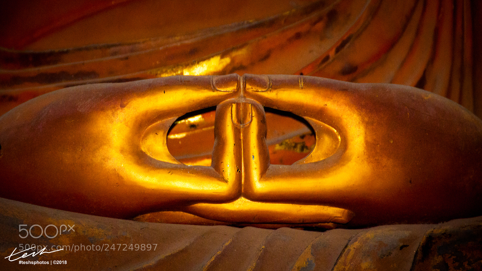Nikon D90 sample photo. Pray photography