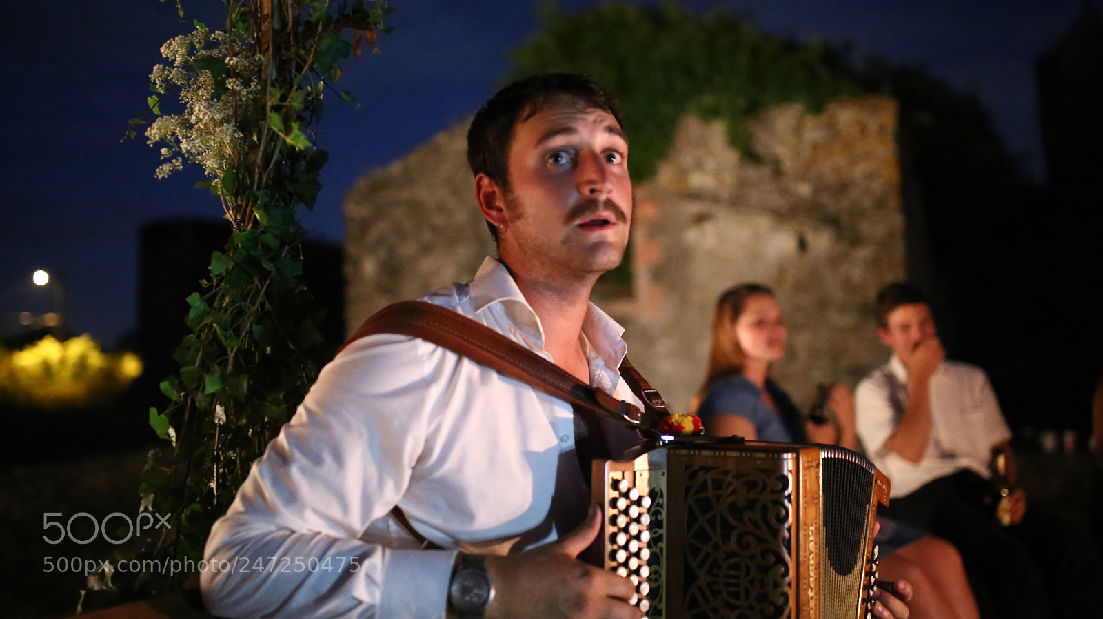 Sigma 35mm F1.4 DG HSM Art sample photo. Fiancailles photography