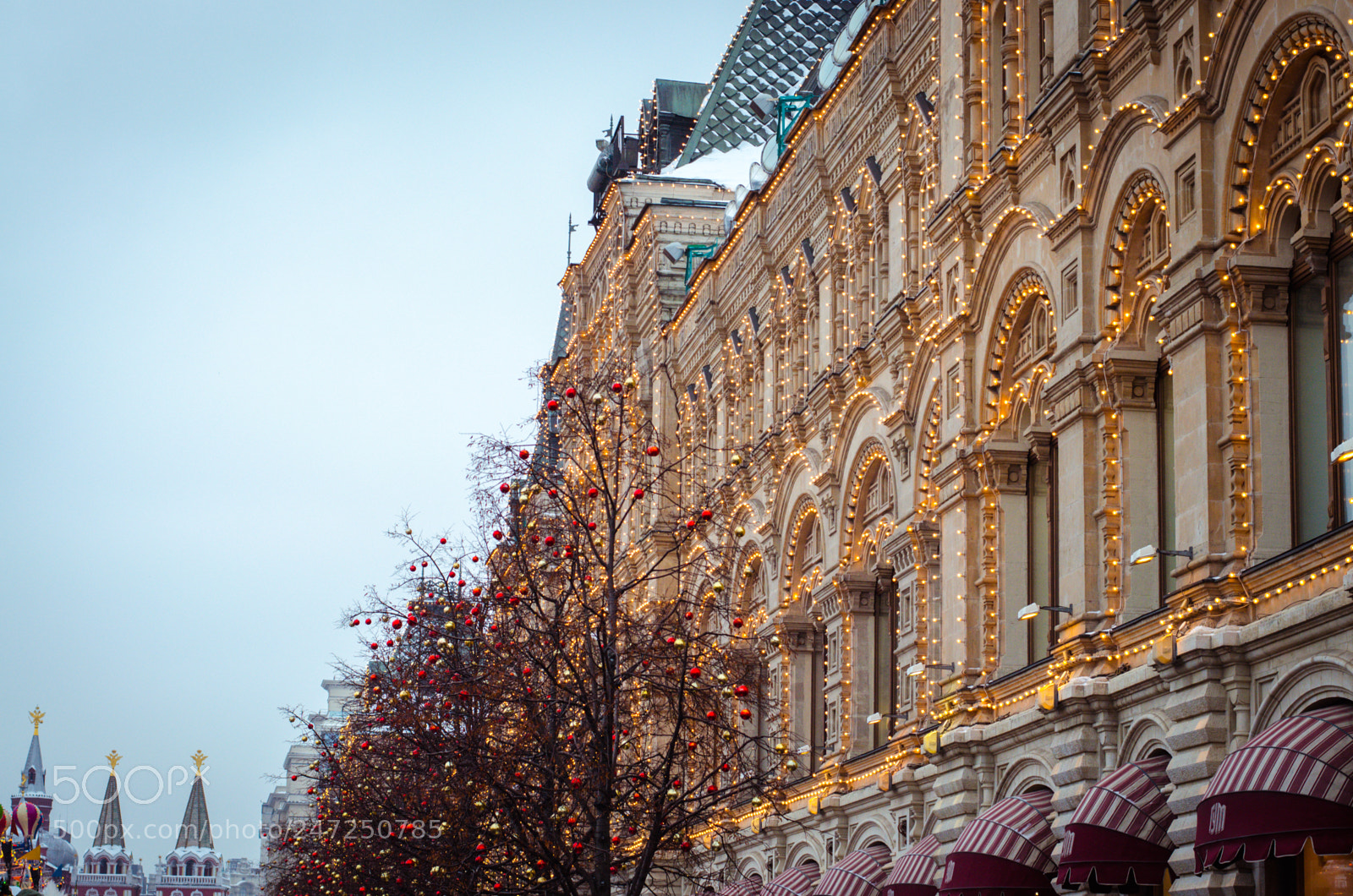 Nikon D5100 sample photo. ГУМ photography