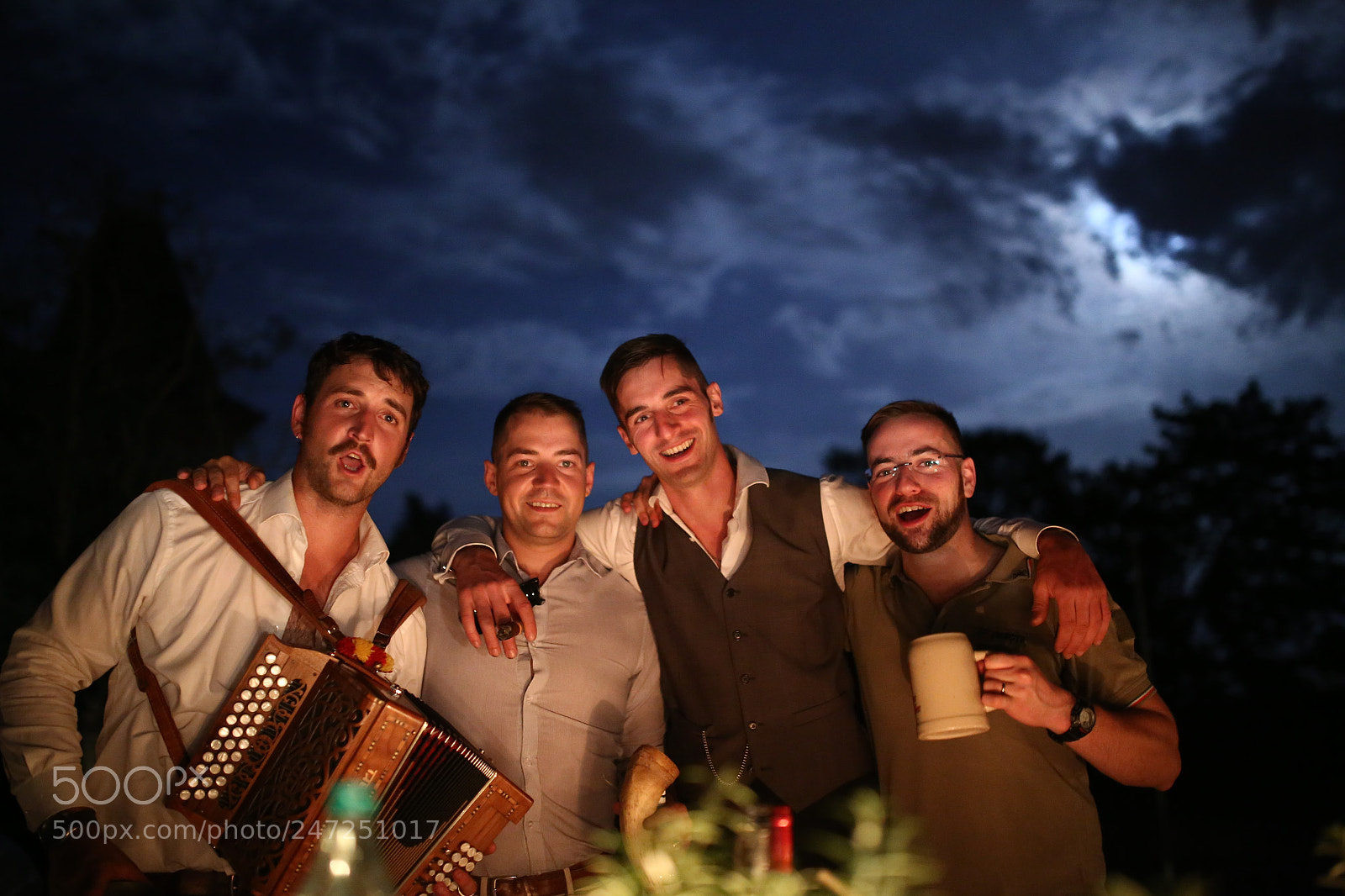 Sigma 35mm F1.4 DG HSM Art sample photo. Fiancailles photography