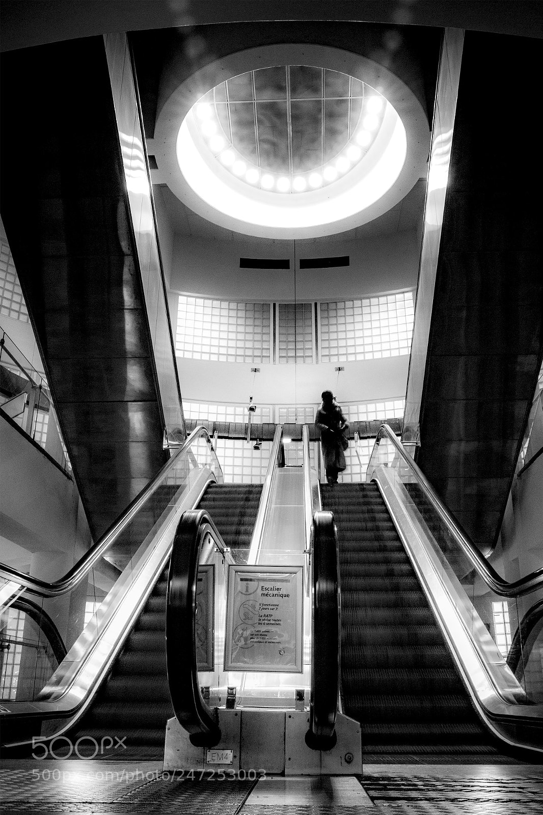 Ricoh GR sample photo. Still steel photography