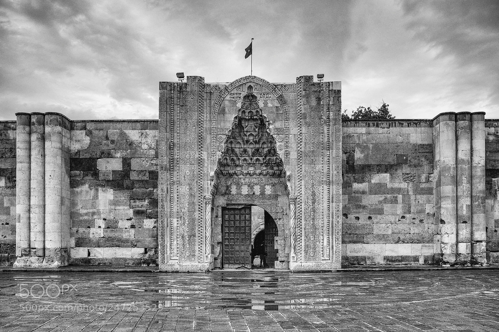 Fujifilm X100S sample photo. Sultanhani kervansaray photography