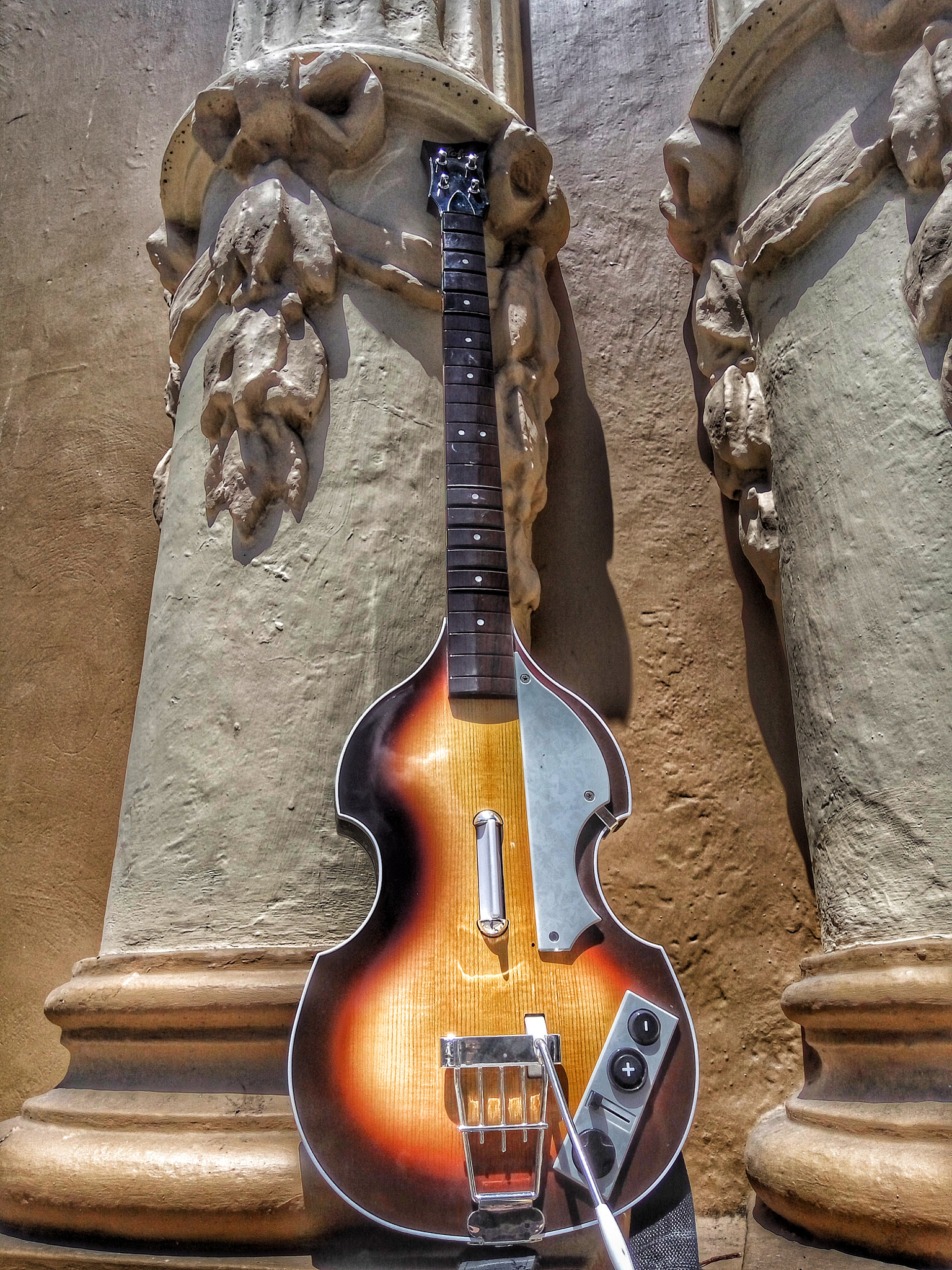 Xiaomi HM Note 2 sample photo. Hofner photography
