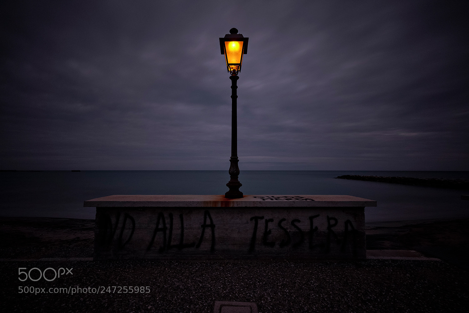Fujifilm X-T2 sample photo. Notturno photography
