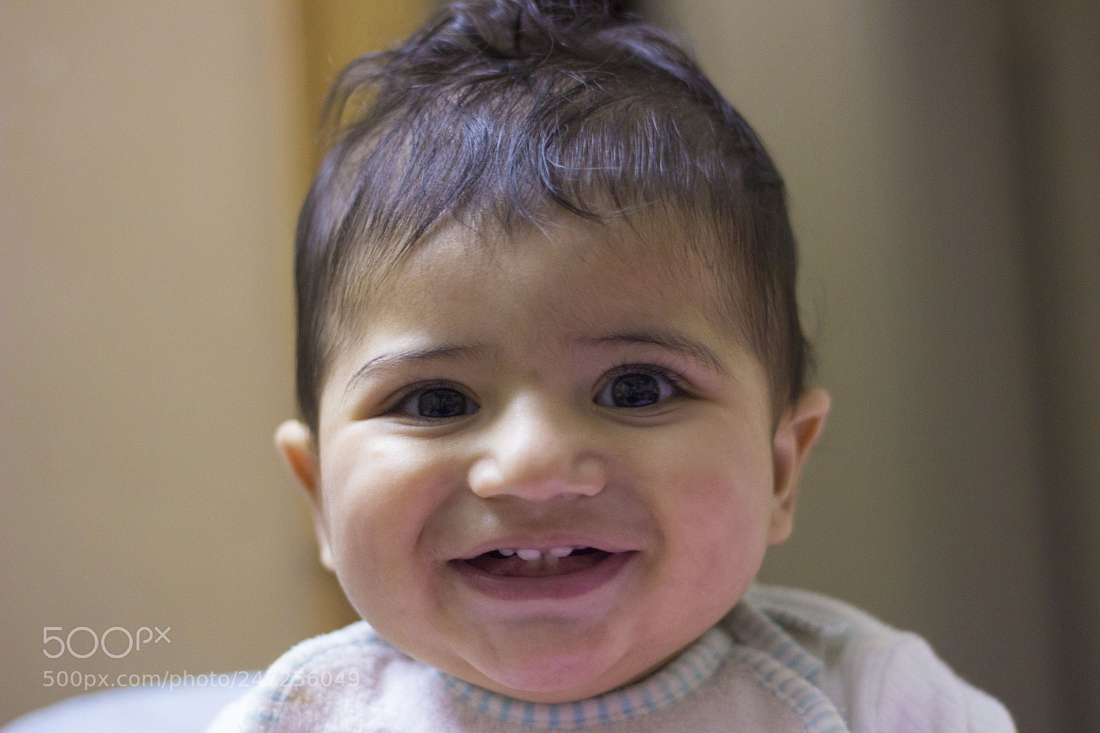 Canon EOS 600D (Rebel EOS T3i / EOS Kiss X5) sample photo. 9 months kid photography