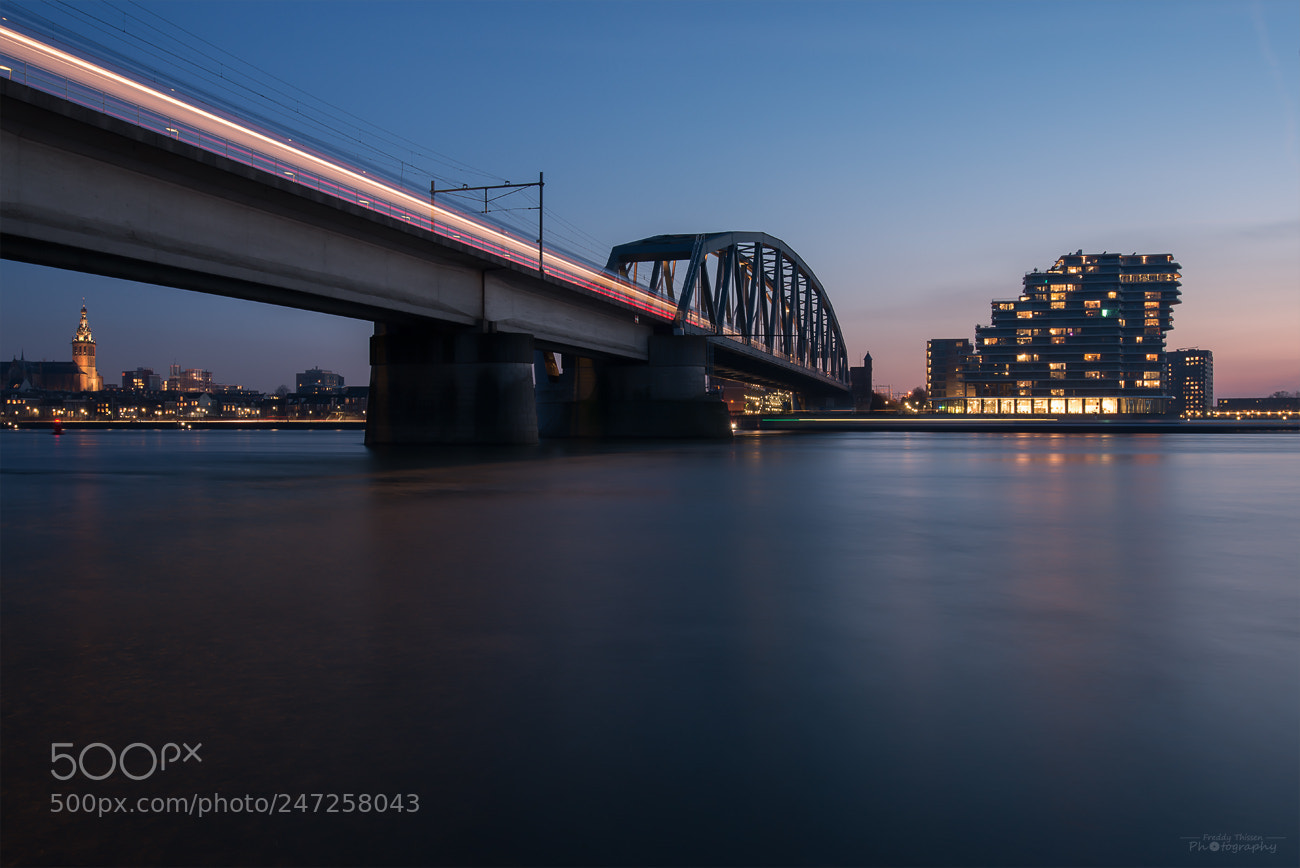 Nikon D600 sample photo. Snelbinder in nijmegen, blue photography