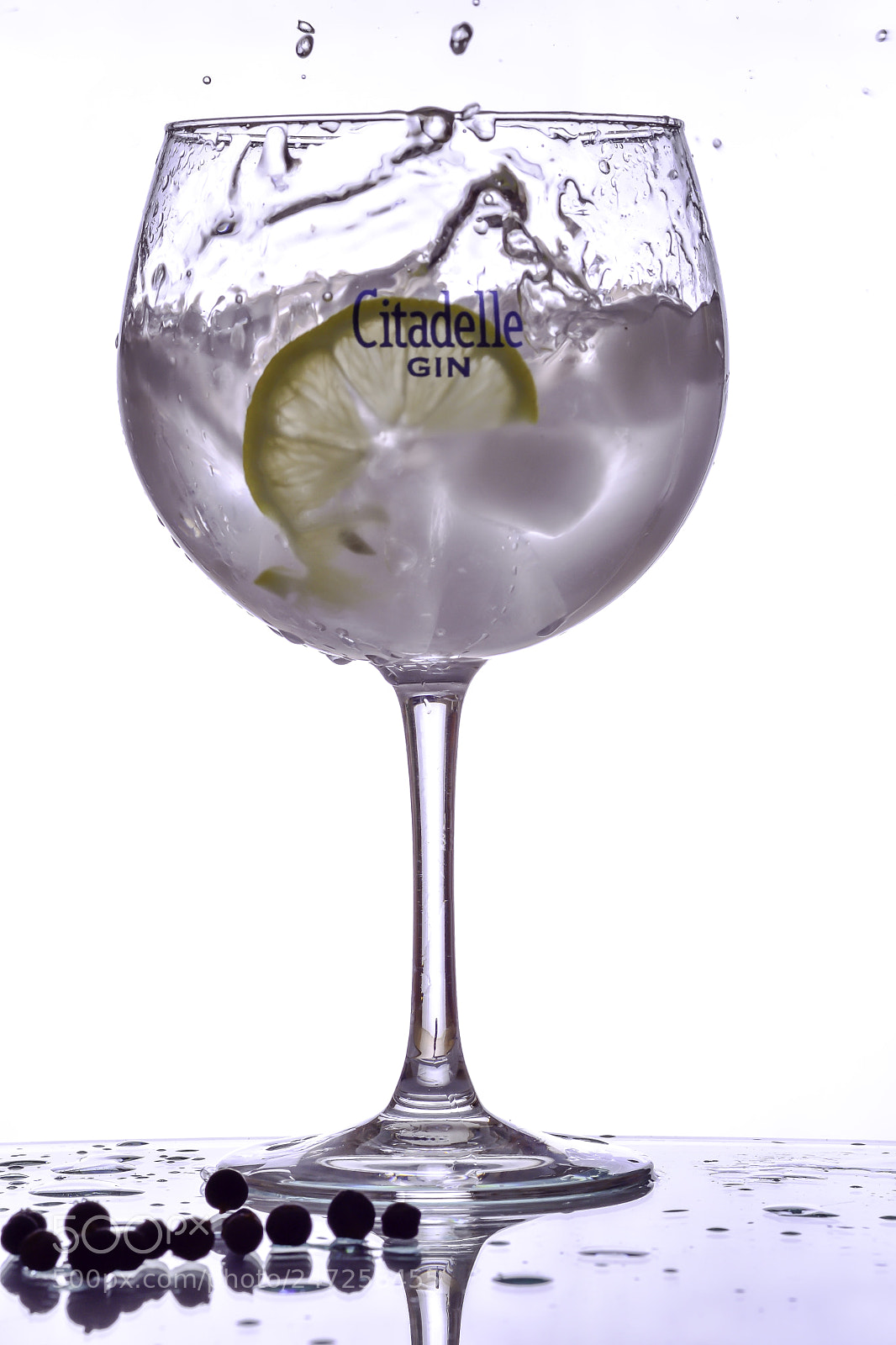 Nikon D5500 sample photo. Gintonic photography