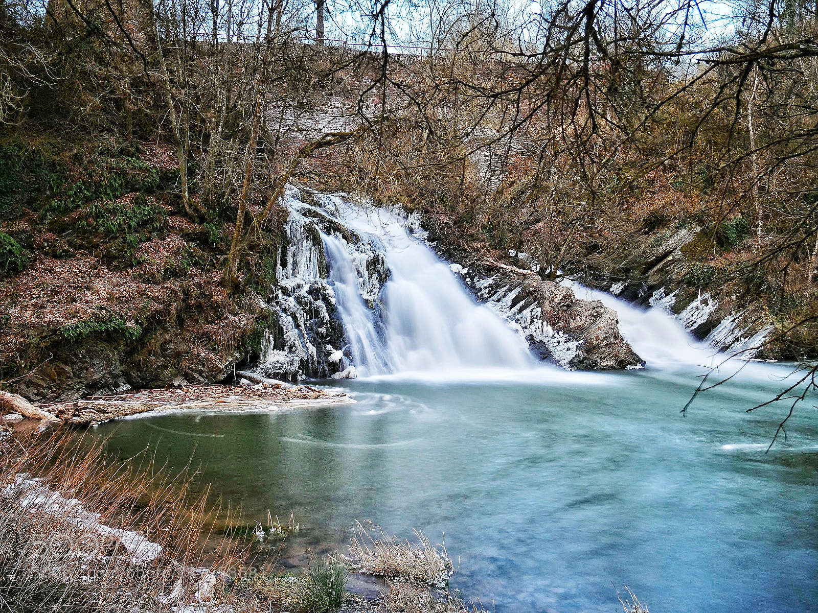 Panasonic Lumix DC-G9 sample photo. Cold water photography