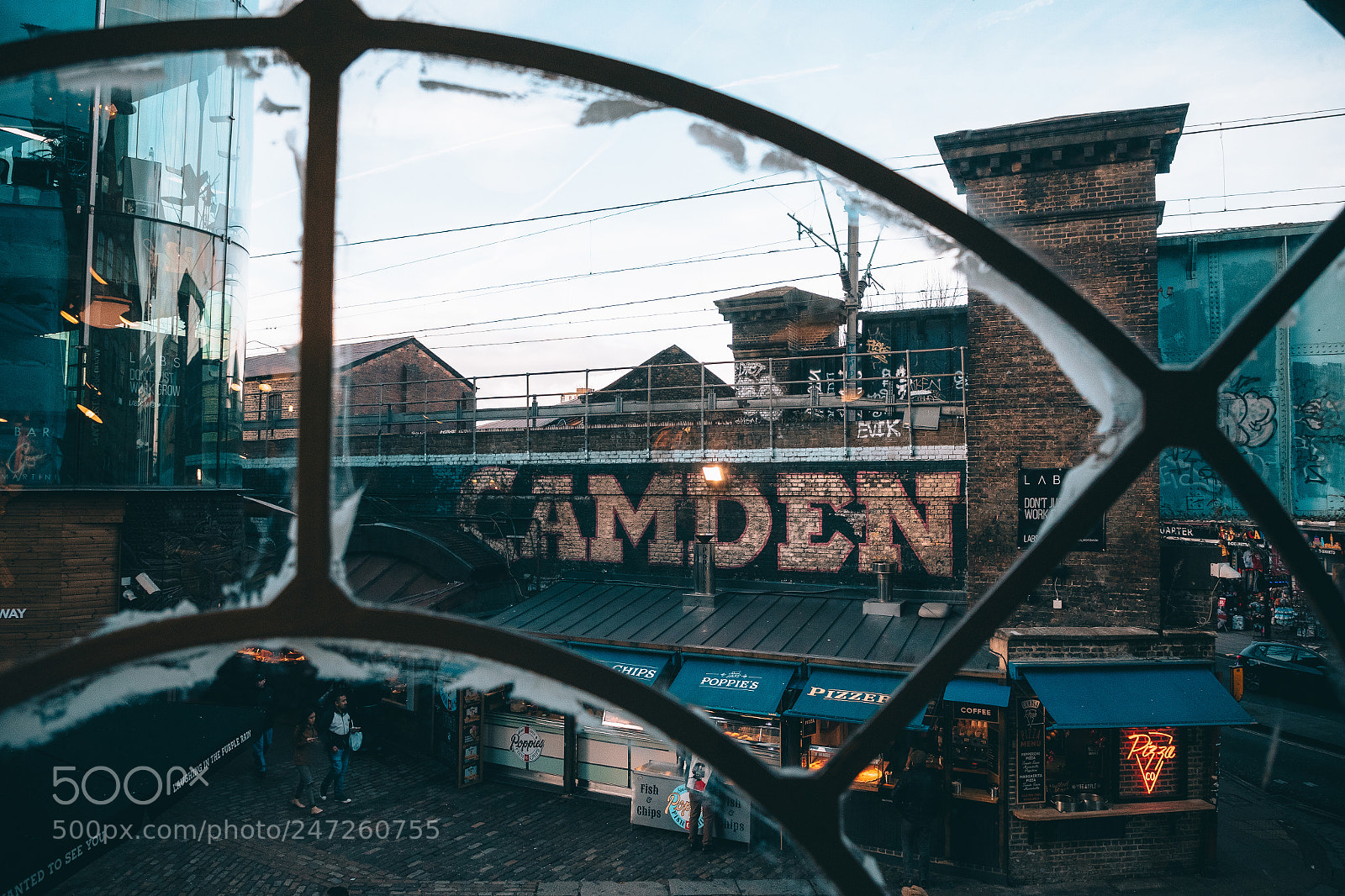 Canon EOS-1D X Mark II sample photo. The street of the photography
